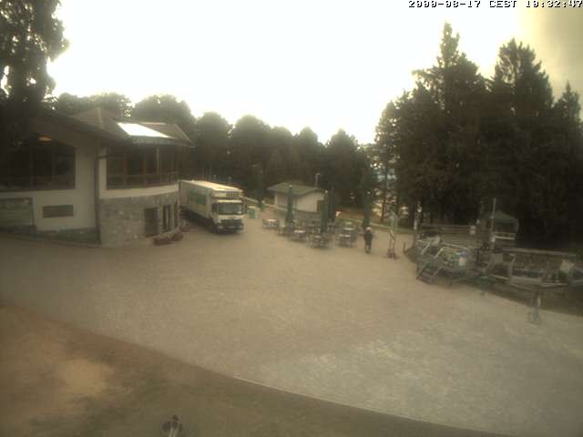 Archiv Foto Webcam Ski- und Rodelarena Wasserkuppe in der Rhön