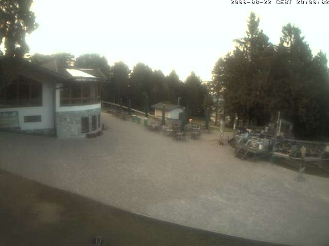 Archived image Webcam Ski- and bobsleigh-arena at Wasserkuppe mountain