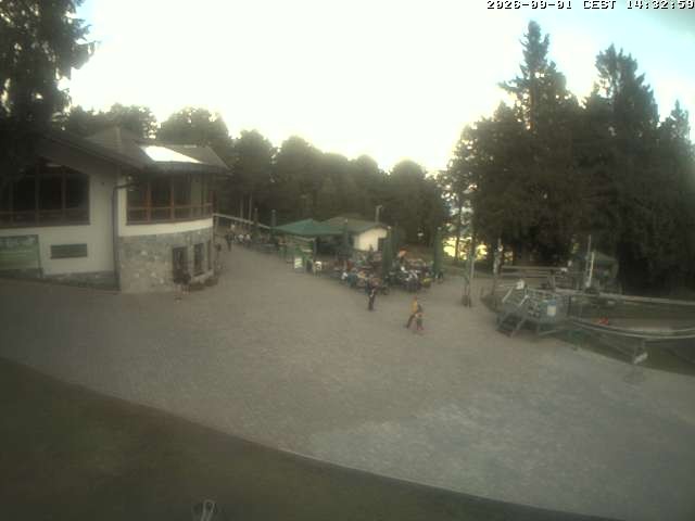 Archiv Foto Webcam Ski- und Rodelarena Wasserkuppe in der Rhön