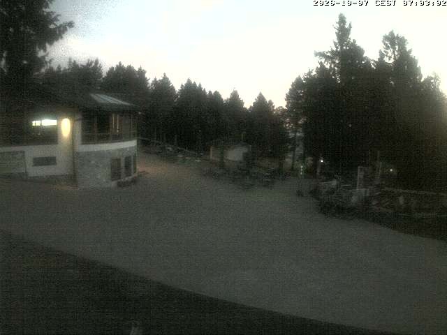 Archived image Webcam Ski- and bobsleigh-arena at Wasserkuppe mountain