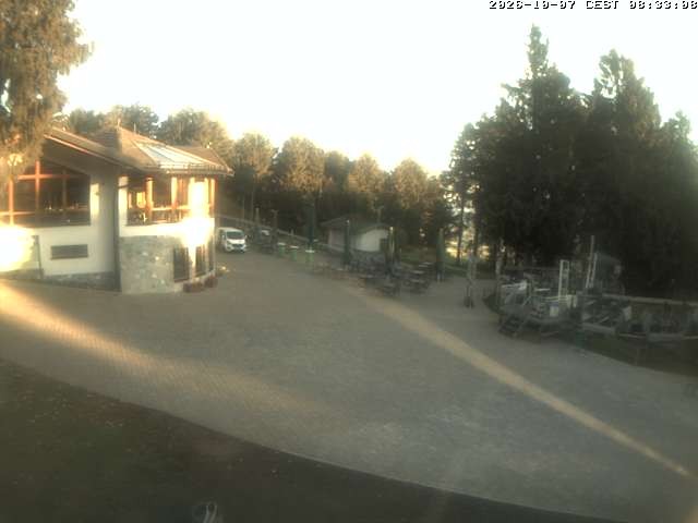 Archived image Webcam Ski- and bobsleigh-arena at Wasserkuppe mountain