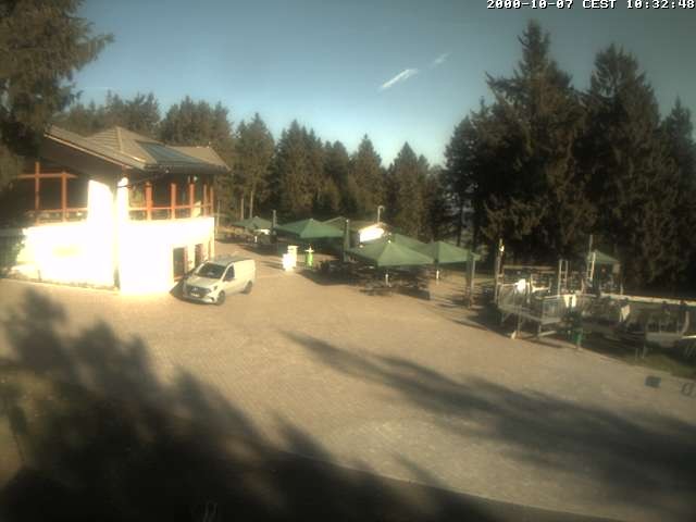 Archived image Webcam Ski- and bobsleigh-arena at Wasserkuppe mountain
