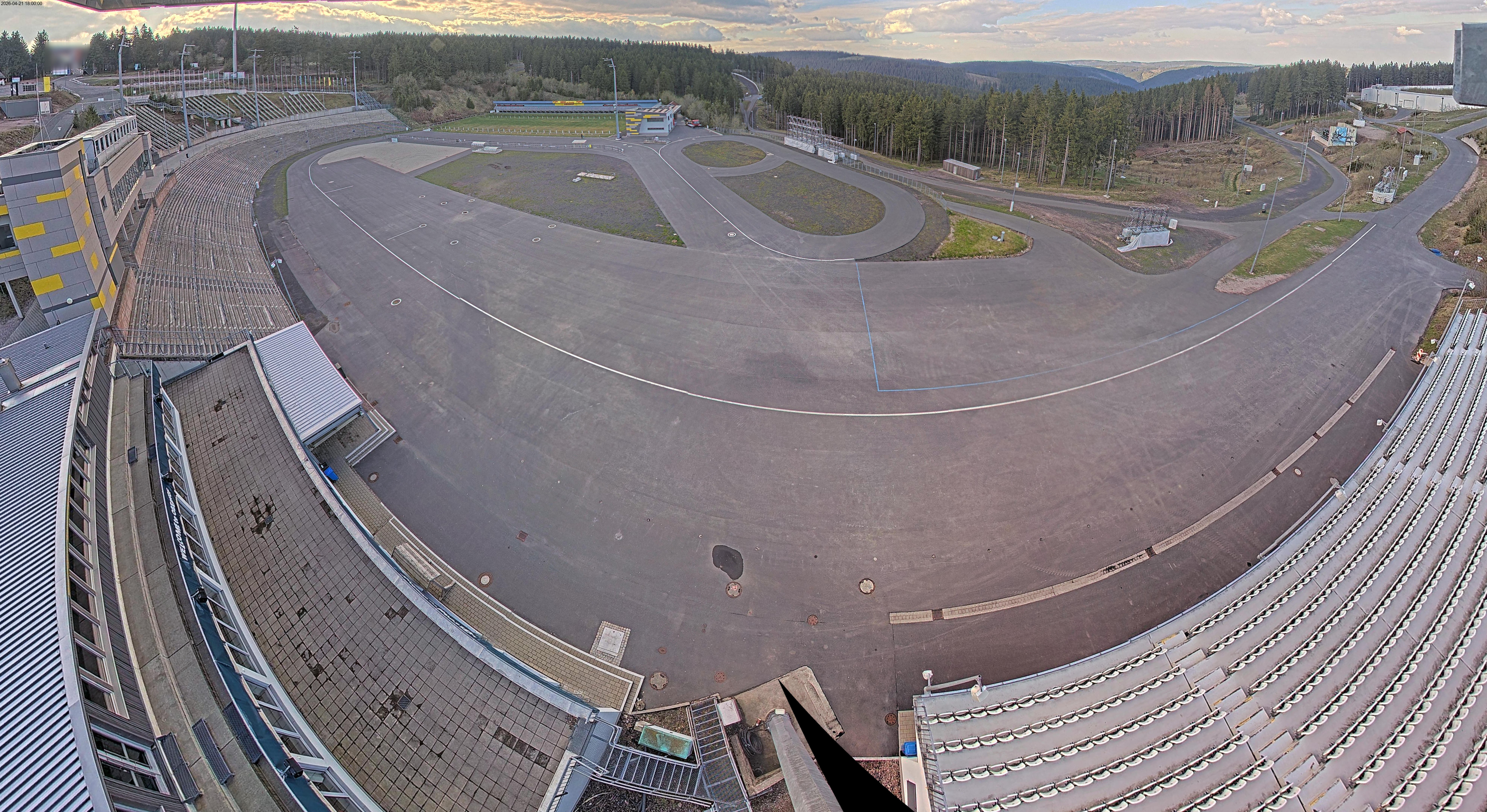 Archiv Foto Webcam Oberhof: Blick ins Biathlonstadion
