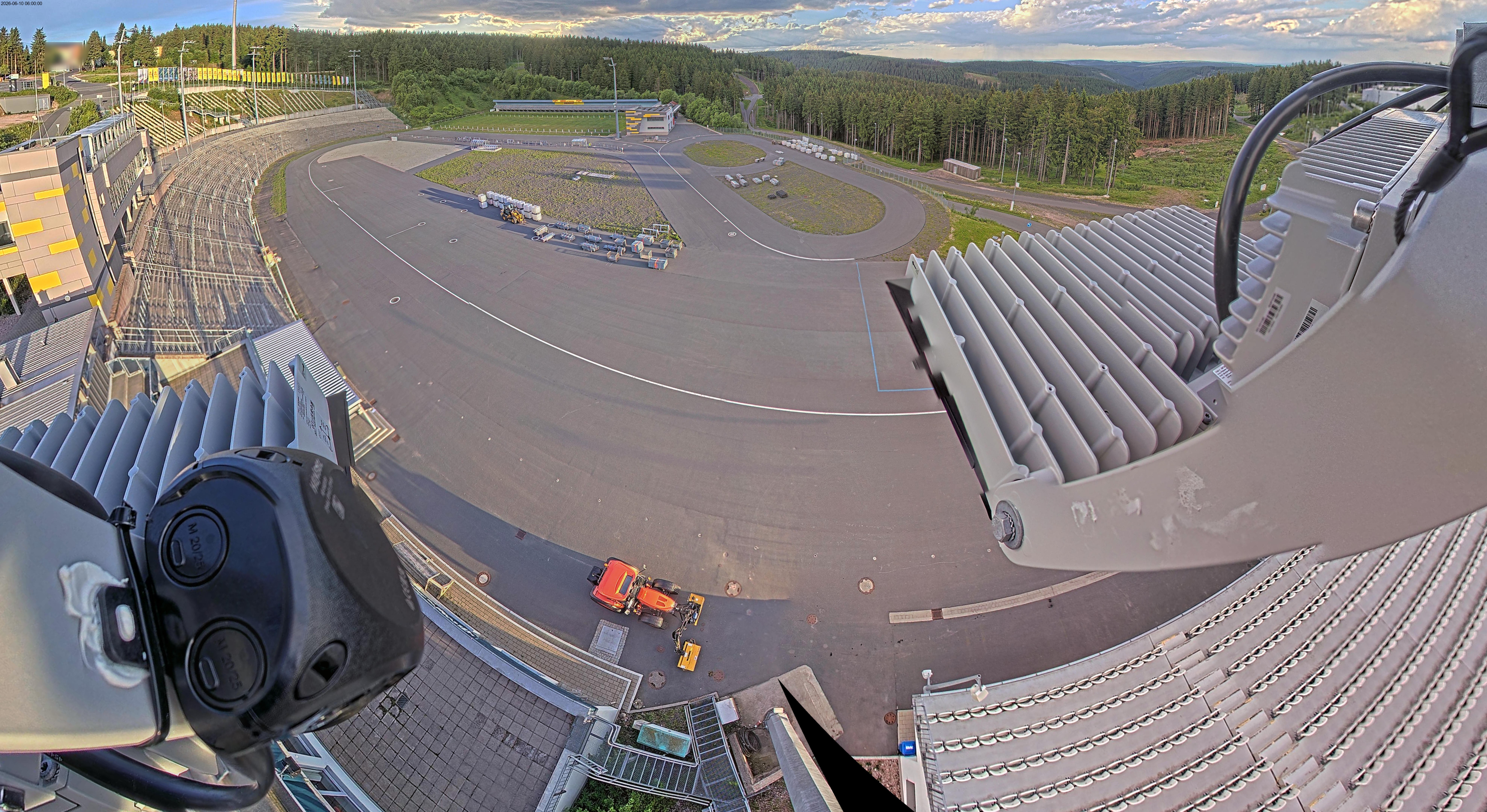 Archiv Foto Webcam Oberhof: Blick ins Biathlonstadion