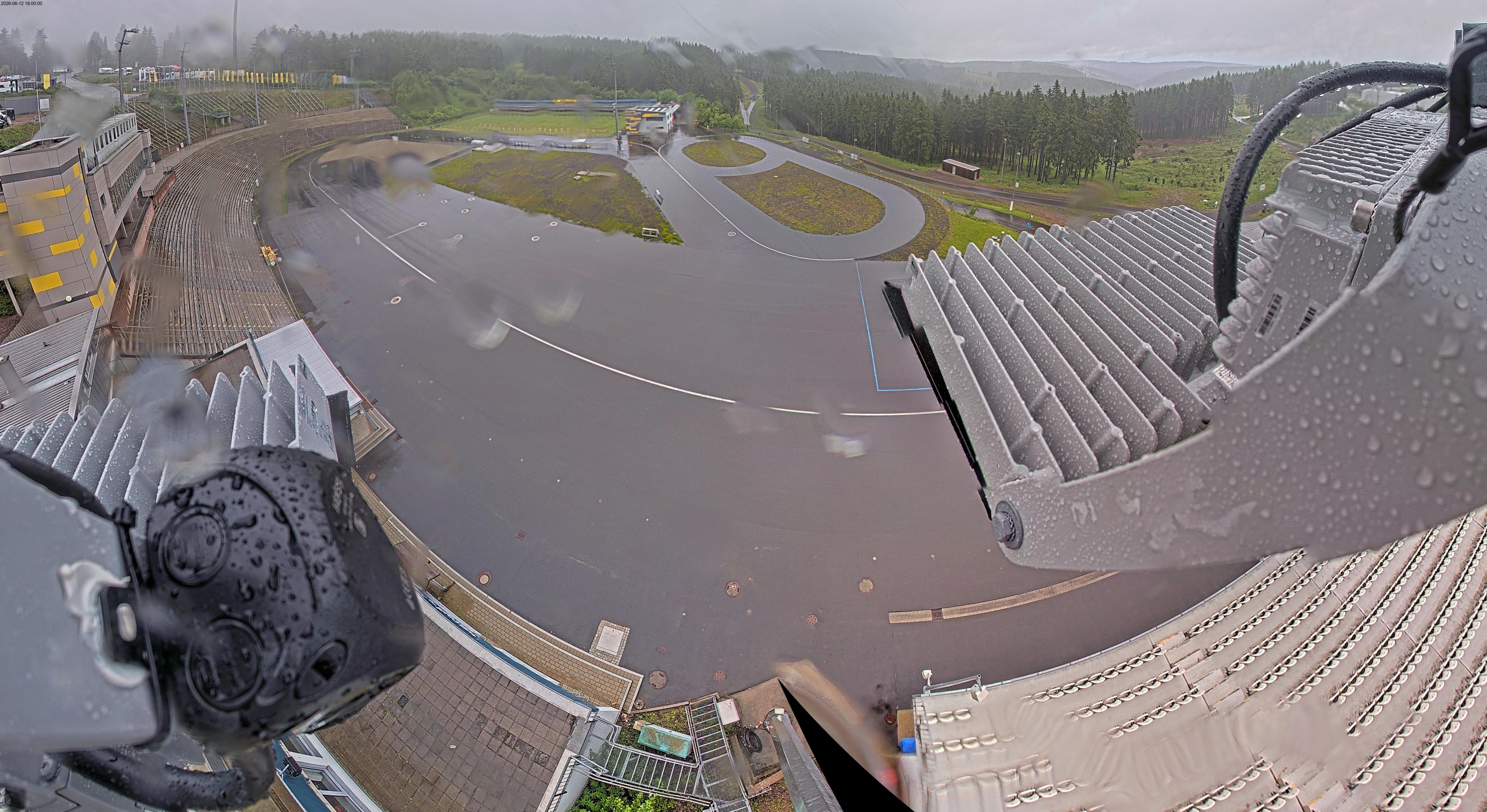 Archiv Foto Webcam Oberhof: Blick ins Biathlonstadion