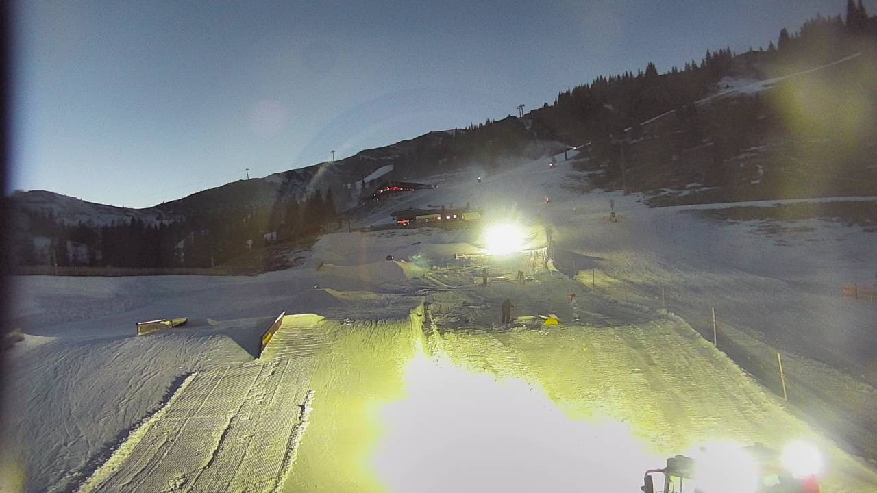 Archiv Foto Webcam Snowpark Flachauwinkl