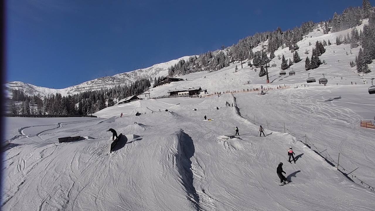 Archiv Foto Webcam Snowpark Flachauwinkl