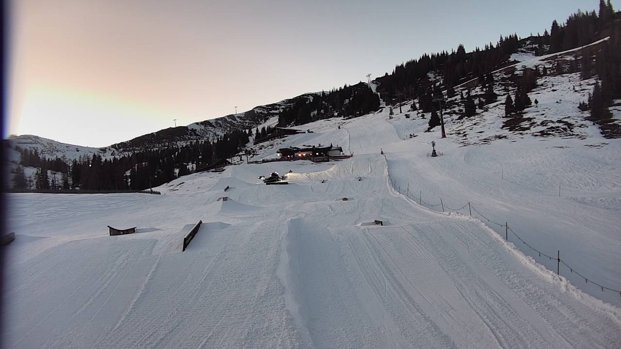 Archiv Foto Webcam Snowpark Flachauwinkl