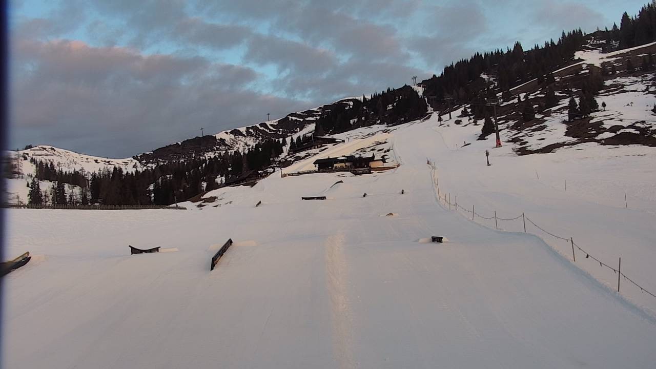 Archiv Foto Webcam Snowpark Flachauwinkl