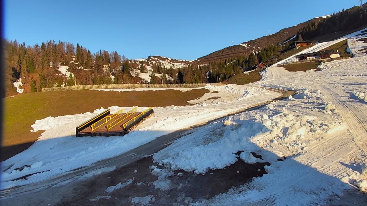 Archived image Webcam Snowpark Flachauwinkl
