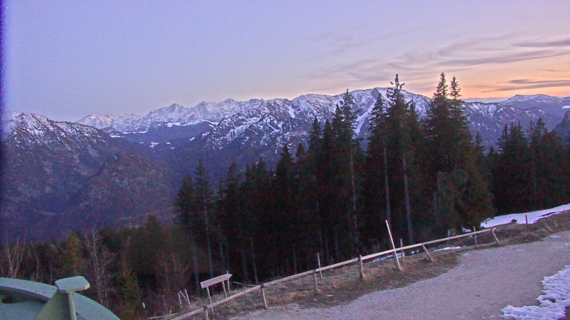 Archiv Foto Webcam Ruhpolding: Bergstation am Unternberg