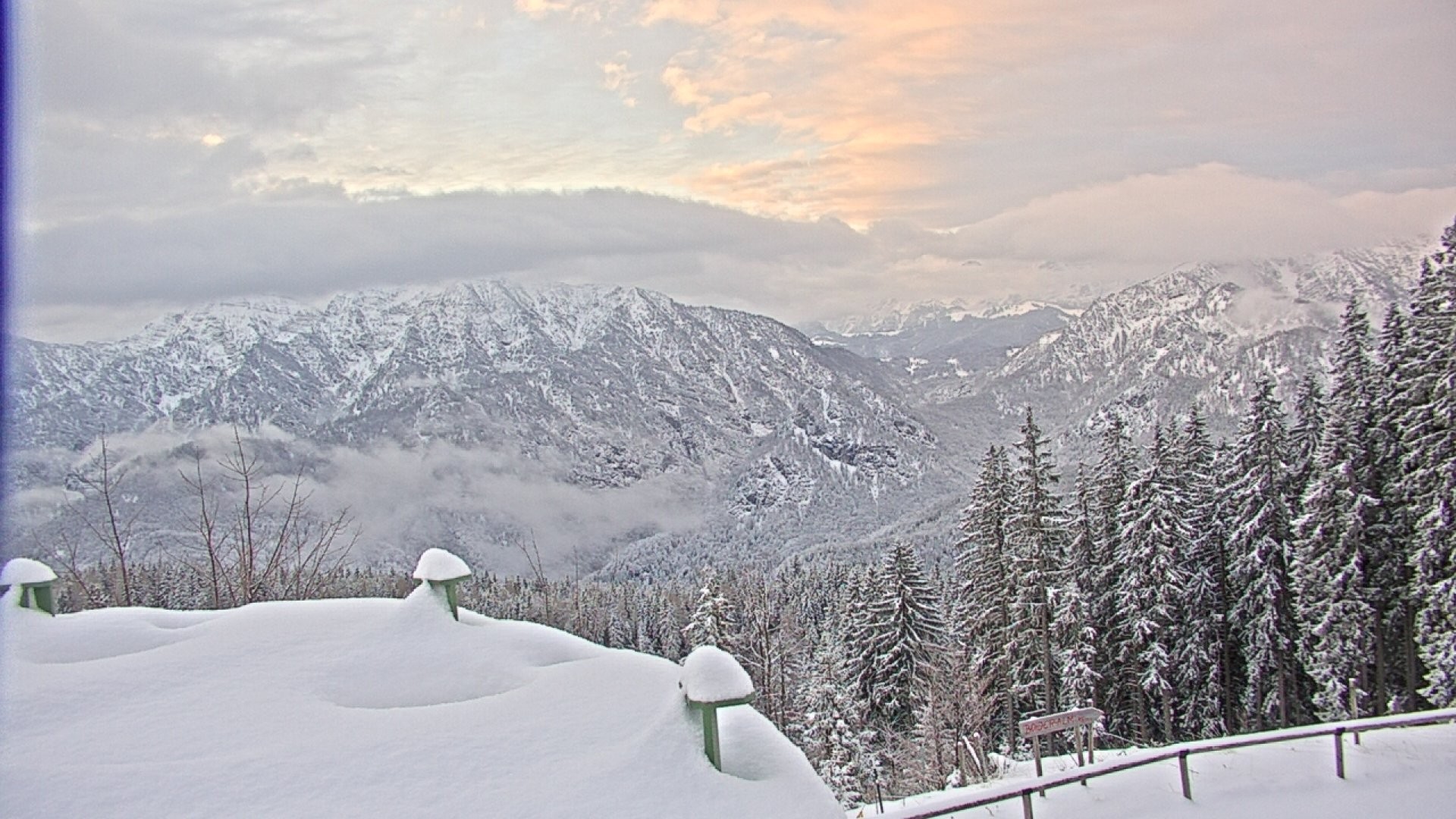 Archiv Foto Webcam Ruhpolding: Bergstation am Unternberg