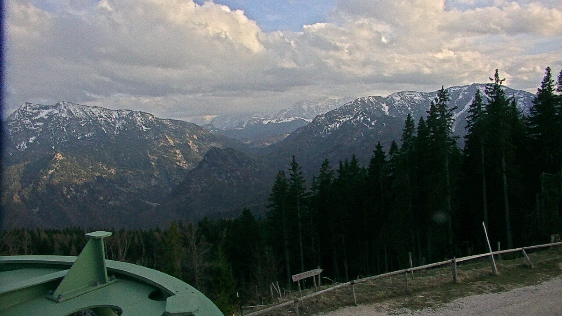 Archiv Foto Webcam Ruhpolding: Bergstation am Unternberg
