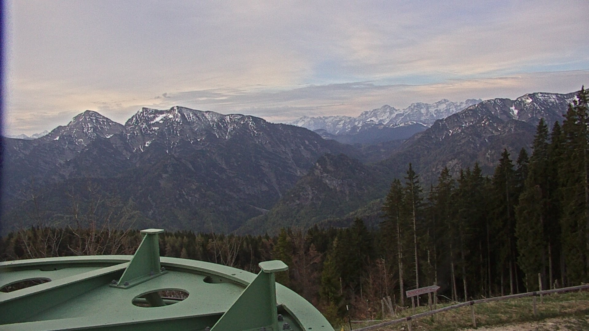 Archiv Foto Webcam Ruhpolding: Bergstation am Unternberg