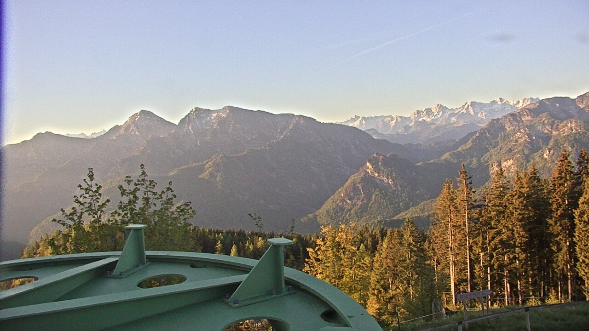 Archiv Foto Webcam Ruhpolding: Bergstation am Unternberg