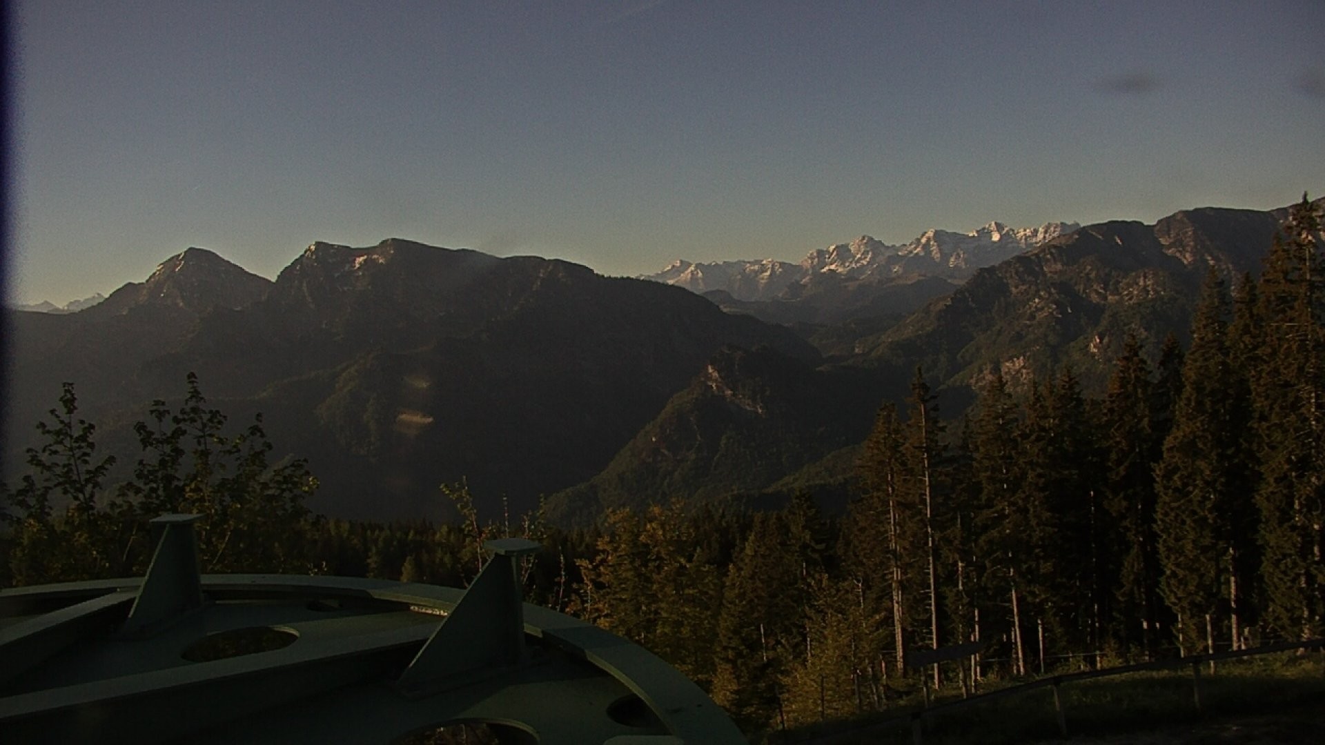 Archiv Foto Webcam Ruhpolding: Bergstation am Unternberg
