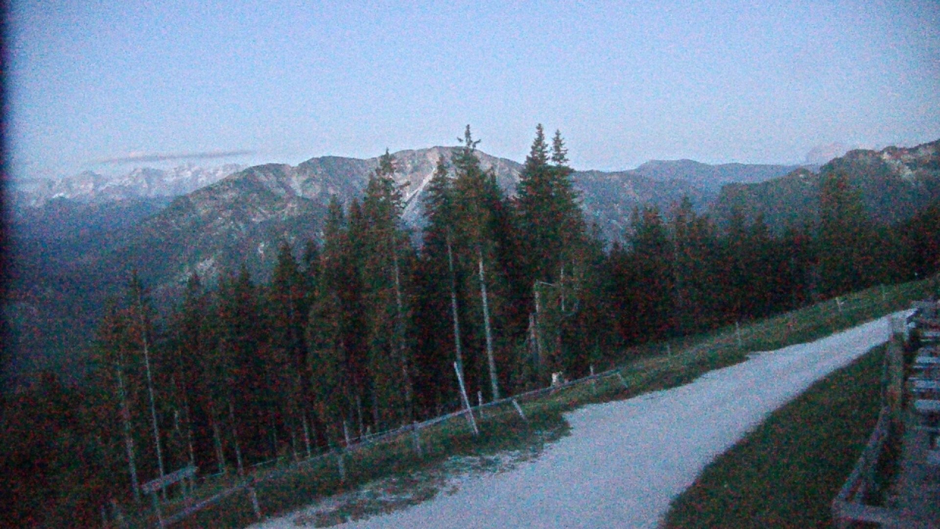 Archiv Foto Webcam Ruhpolding: Bergstation am Unternberg