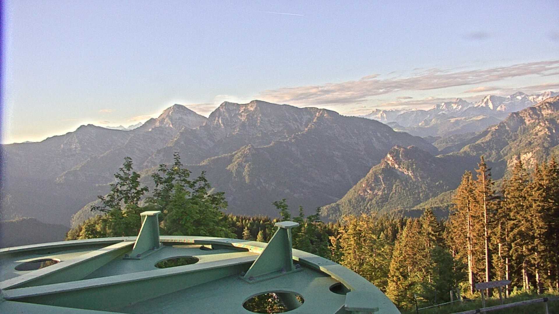 Archiv Foto Webcam Ruhpolding: Bergstation am Unternberg