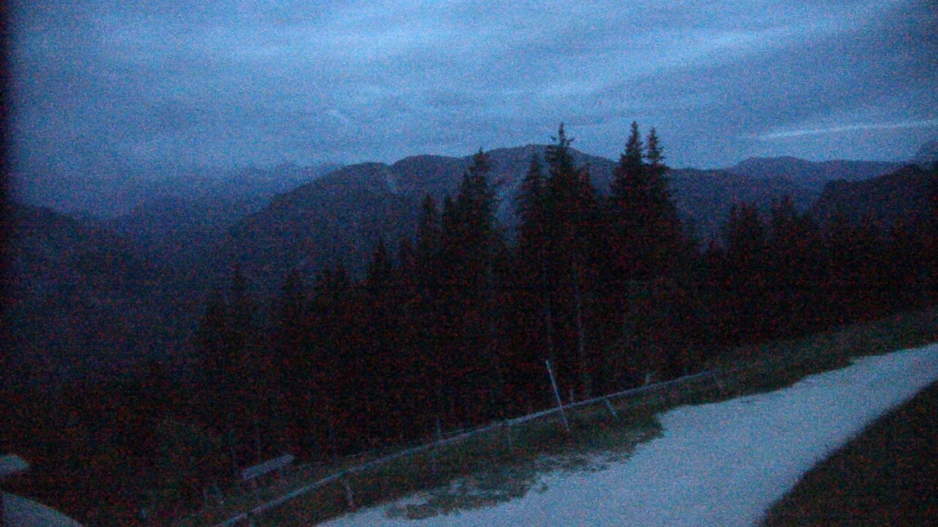 Archiv Foto Webcam Ruhpolding: Bergstation am Unternberg
