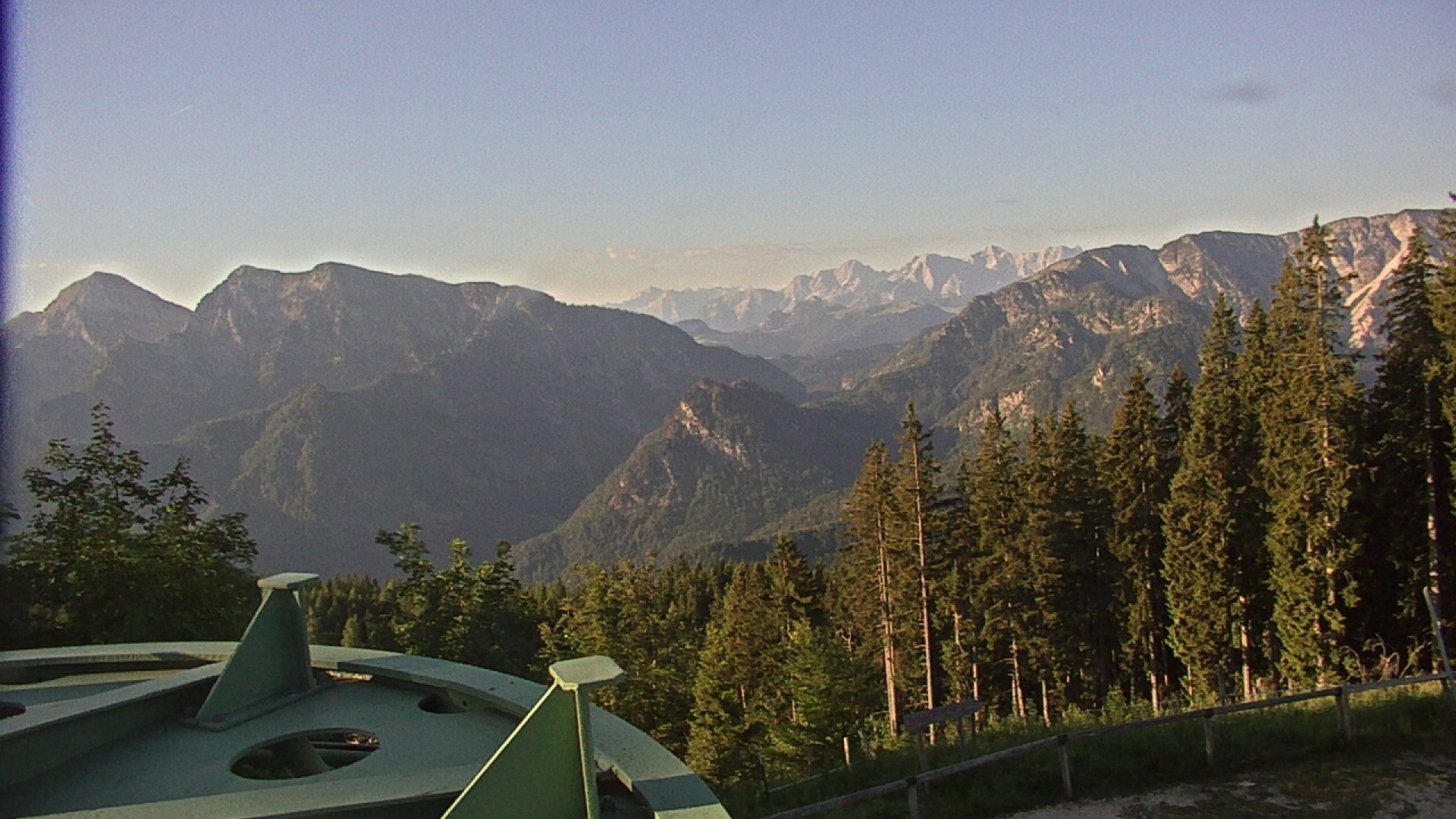 Archiv Foto Webcam Ruhpolding: Bergstation am Unternberg