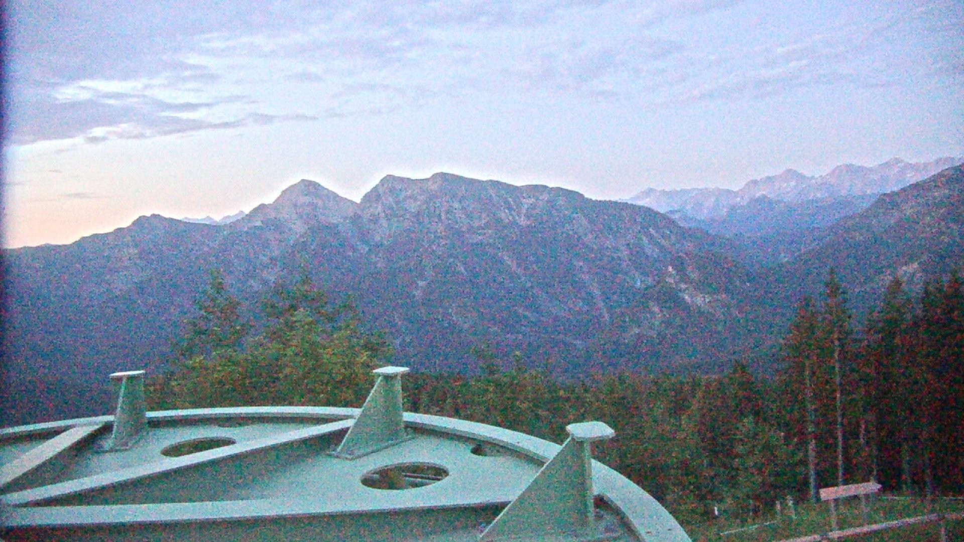 Archiv Foto Webcam Ruhpolding: Bergstation am Unternberg