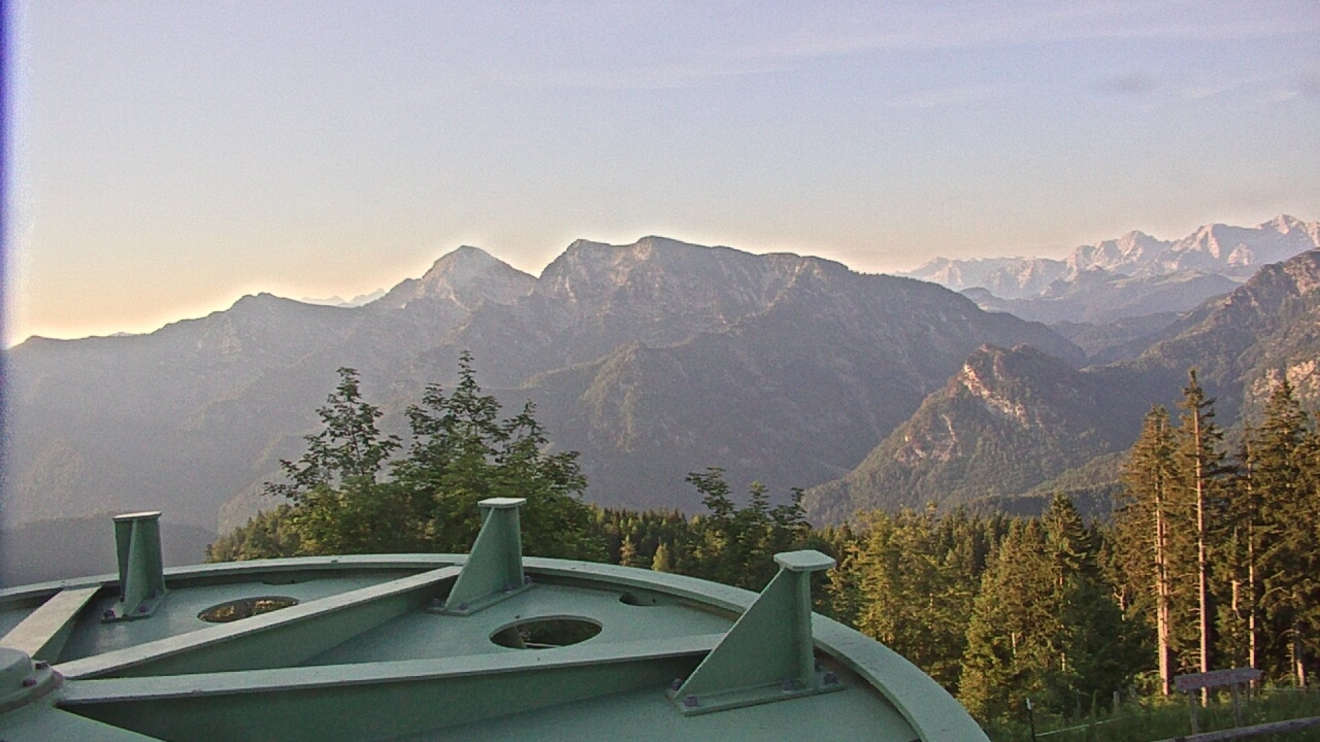 Archiv Foto Webcam Ruhpolding: Bergstation am Unternberg
