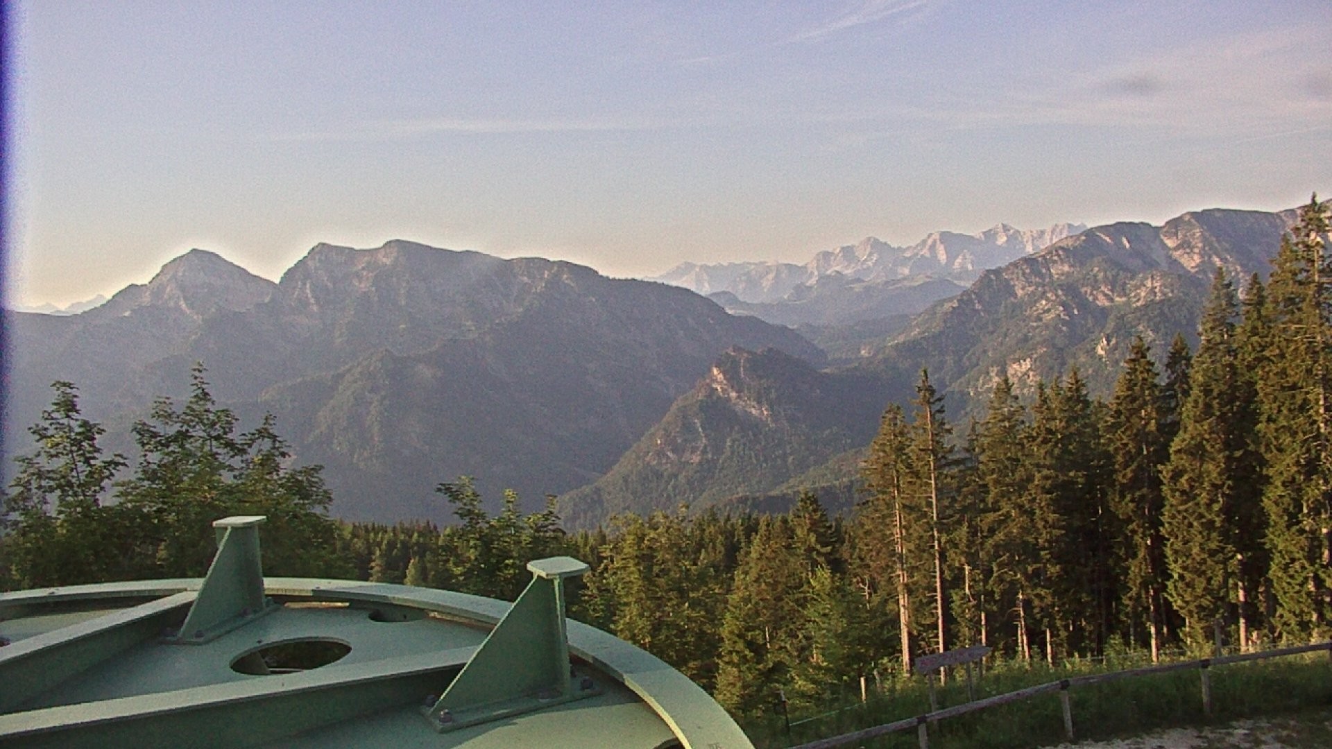 Archiv Foto Webcam Ruhpolding: Bergstation am Unternberg