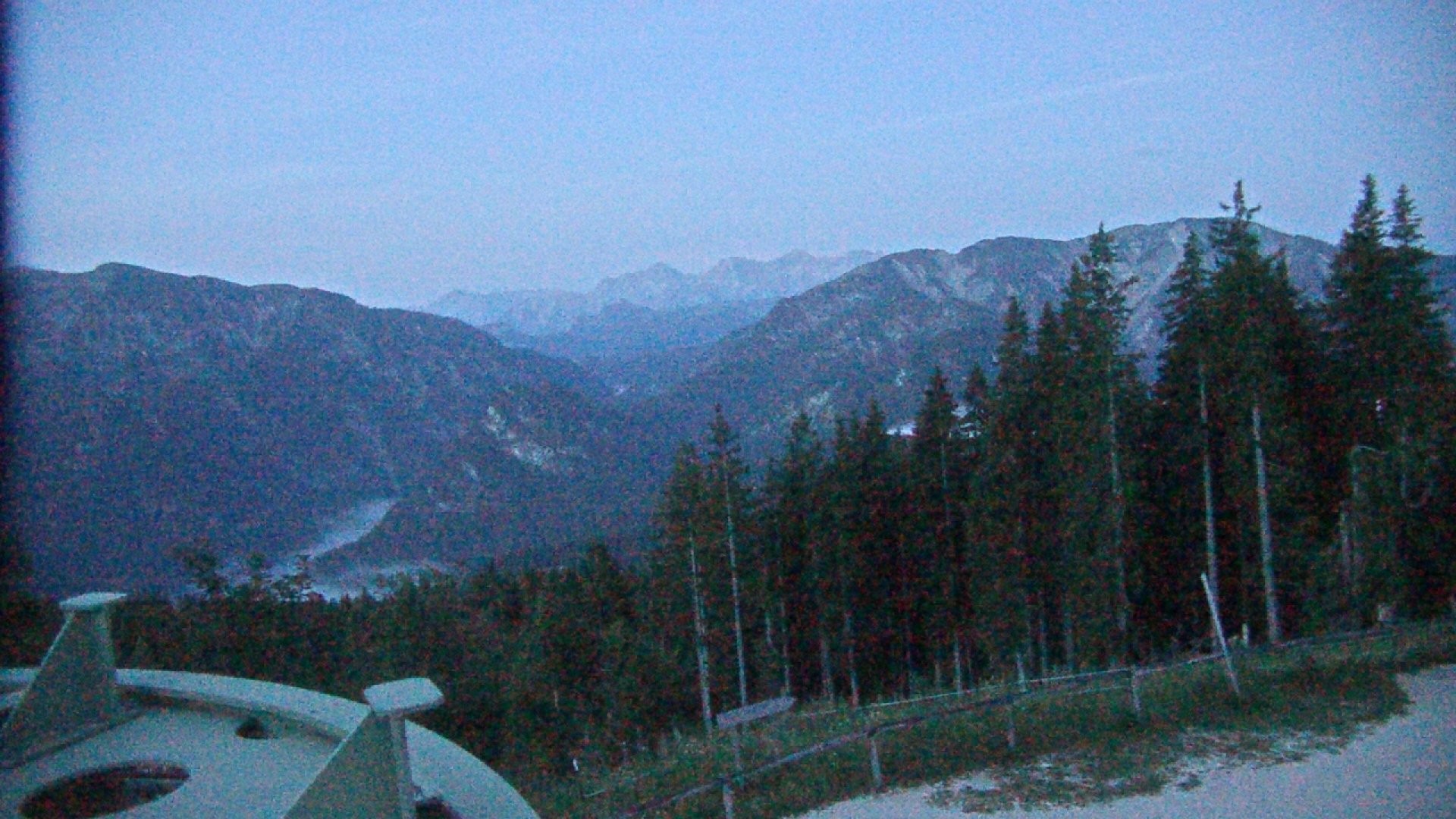 Archiv Foto Webcam Ruhpolding: Bergstation am Unternberg