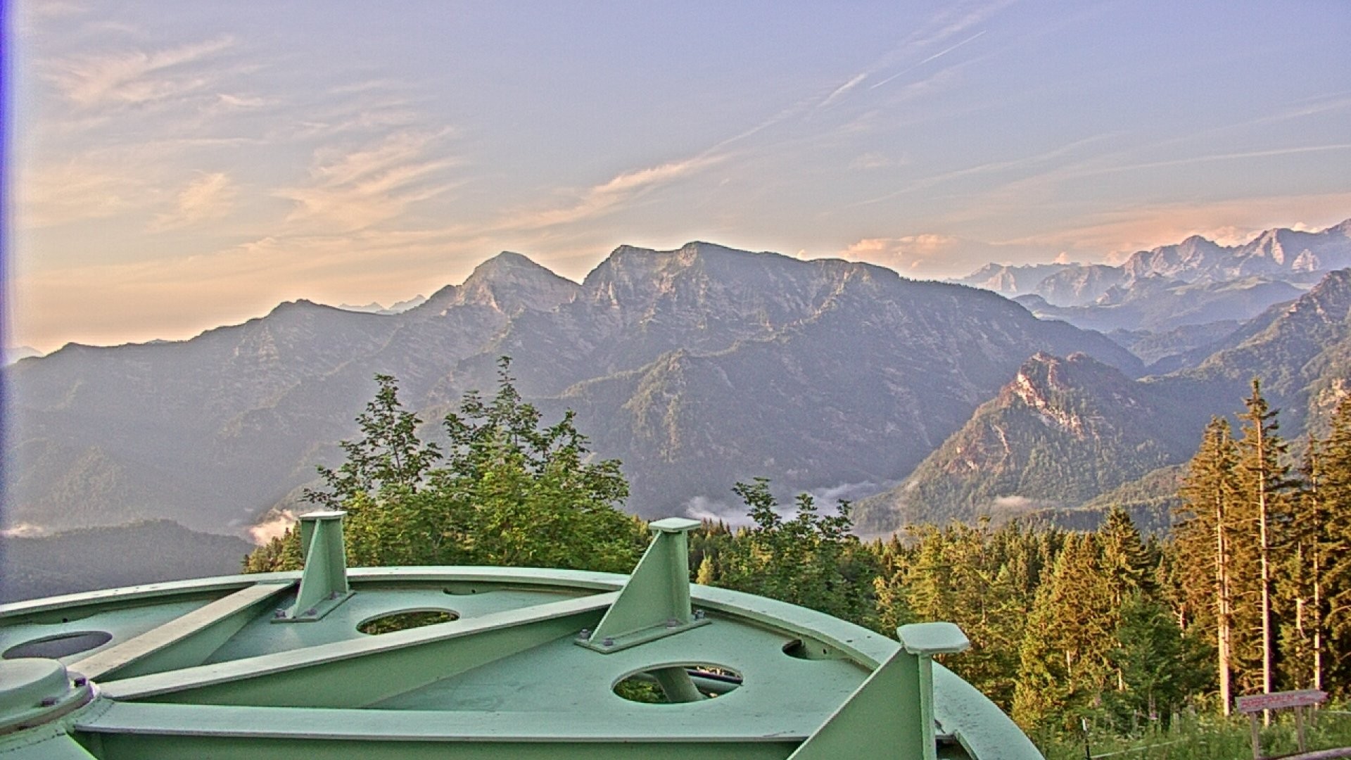 Archiv Foto Webcam Ruhpolding: Bergstation am Unternberg