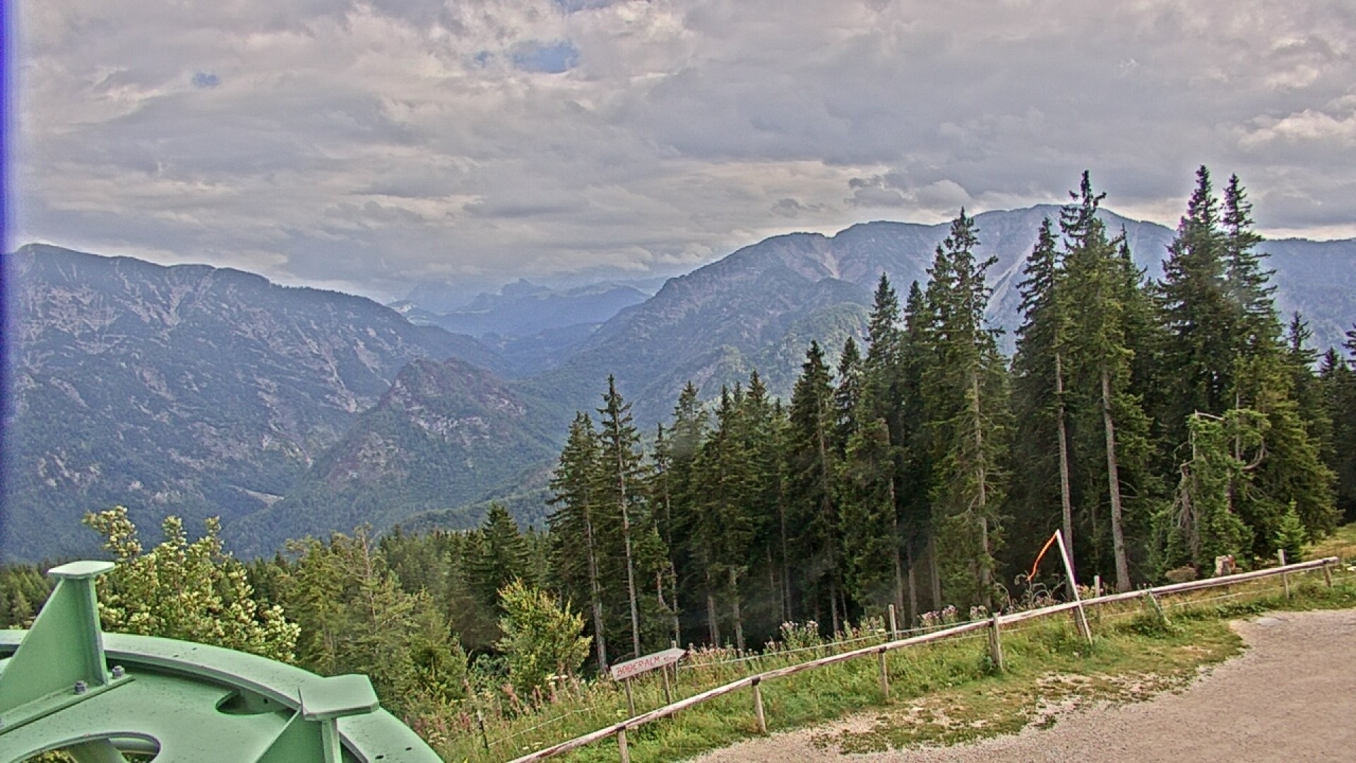 Archiv Foto Webcam Ruhpolding: Bergstation am Unternberg