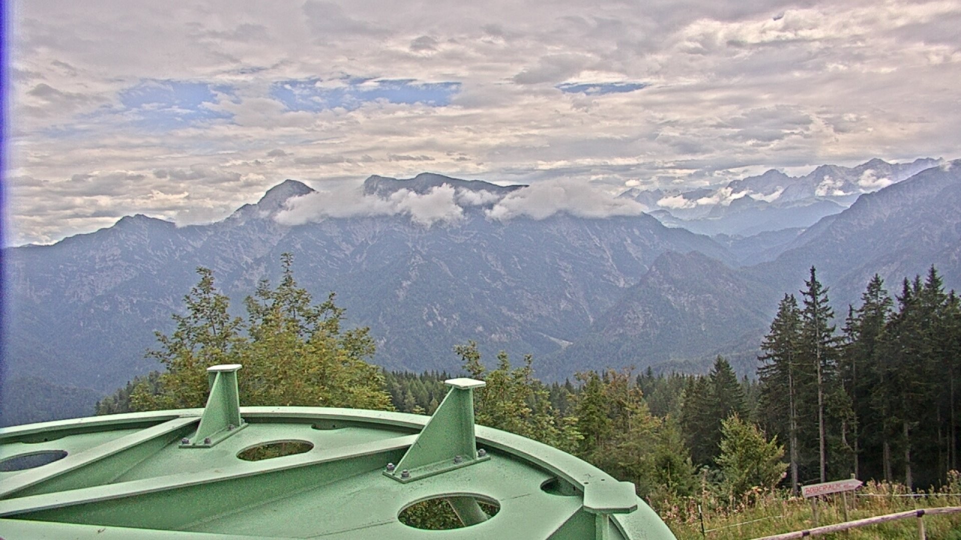 Archiv Foto Webcam Ruhpolding: Bergstation am Unternberg