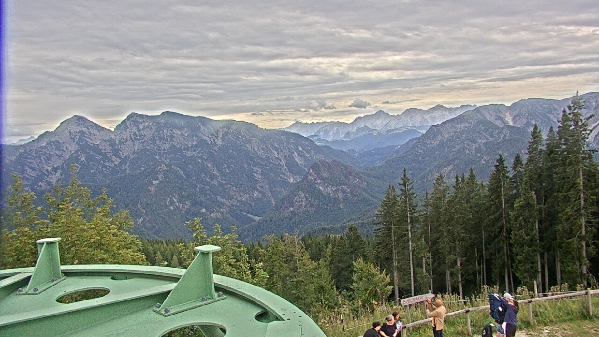 Archived image Webcam Ruhpolding: Top station Unternberg