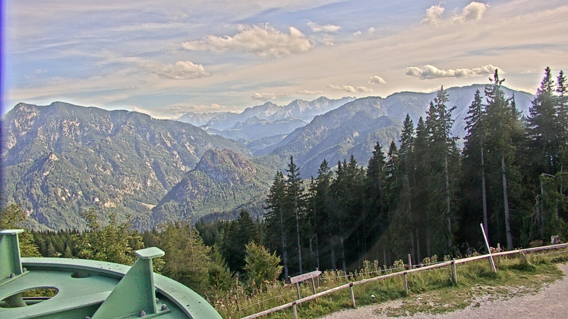 Archived image Webcam Ruhpolding: Top station Unternberg