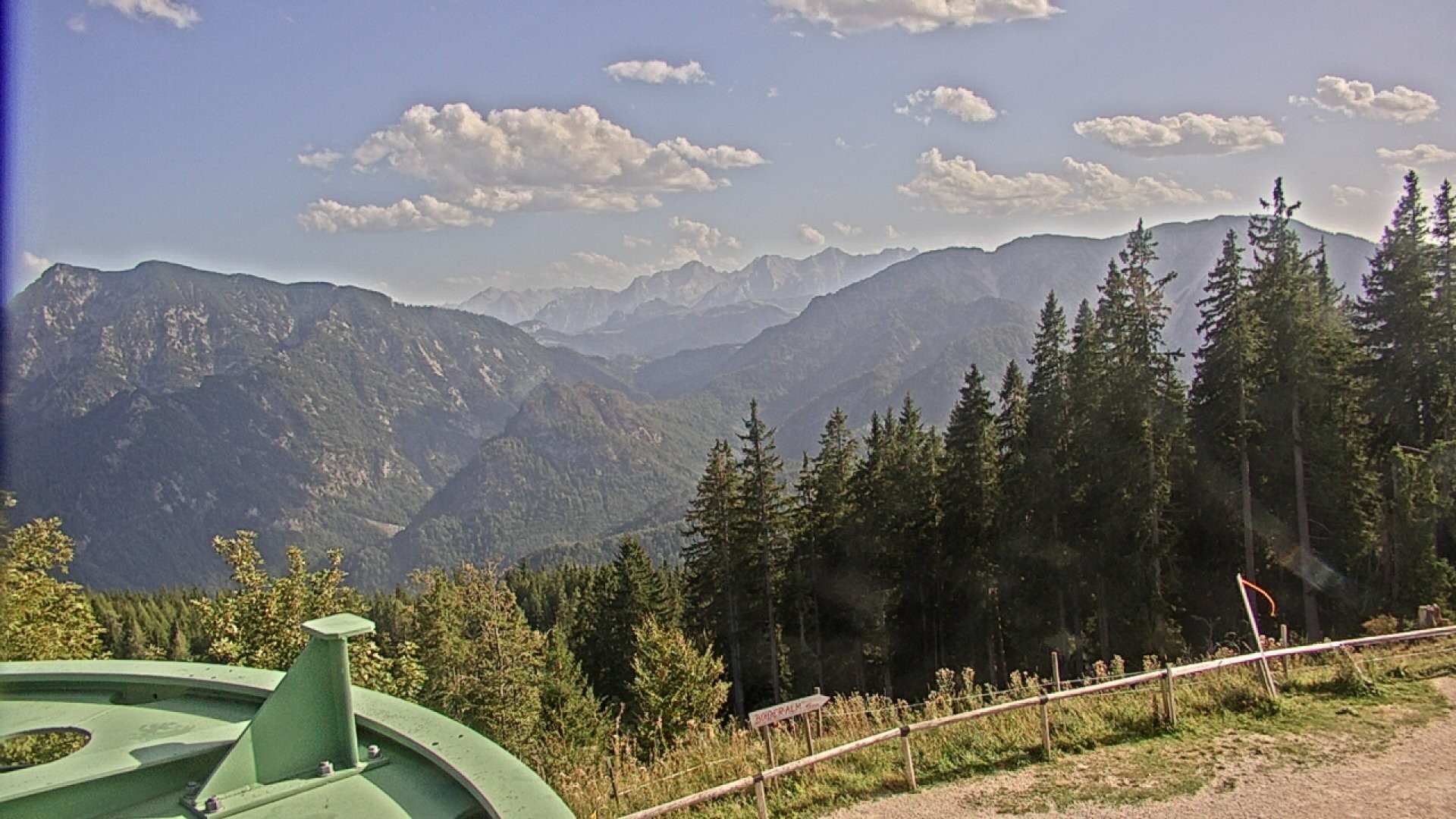 Archiv Foto Webcam Ruhpolding: Bergstation am Unternberg