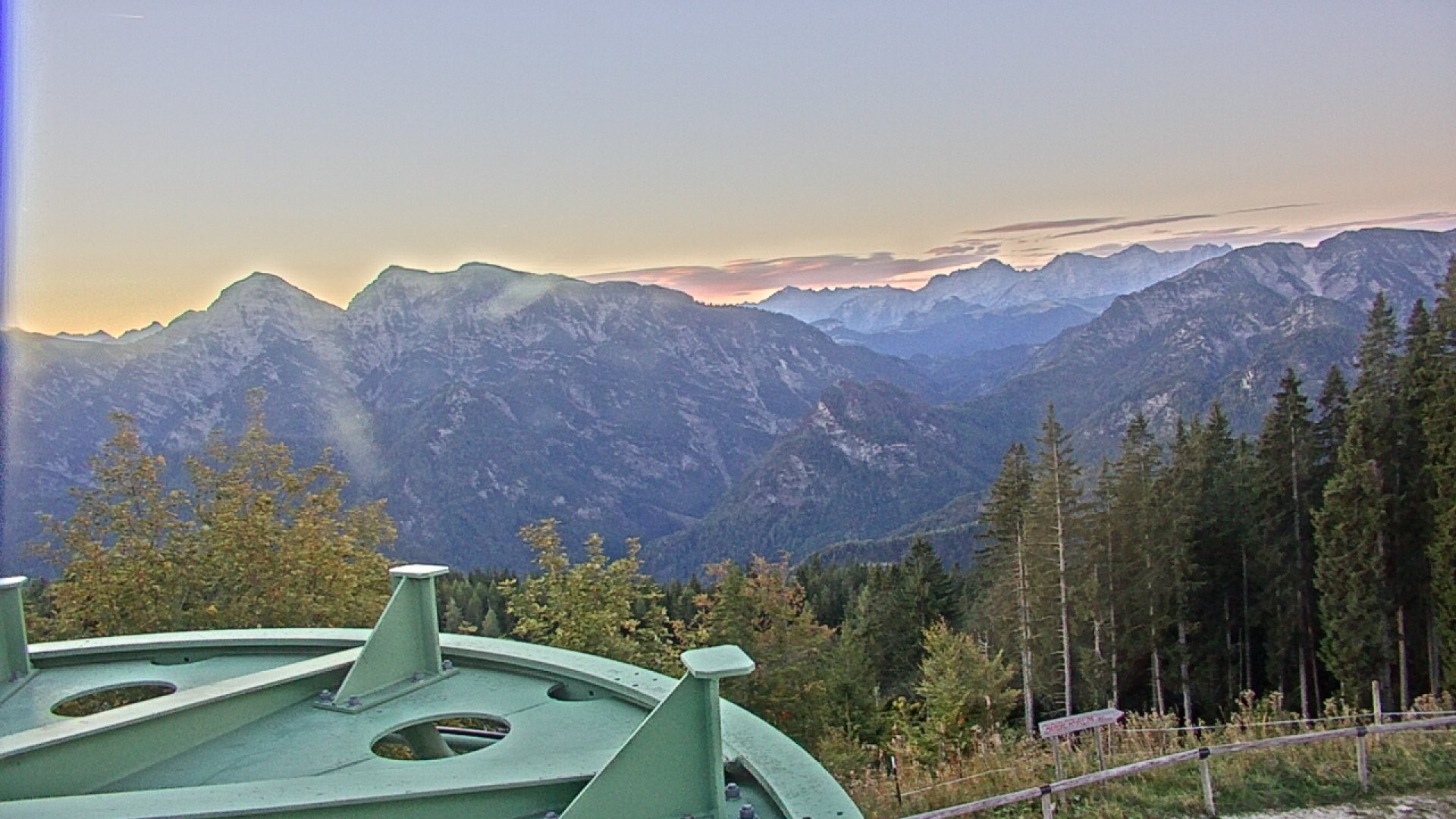 Archiv Foto Webcam Ruhpolding: Bergstation am Unternberg