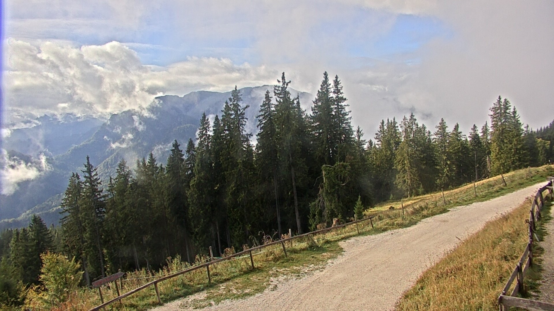 Archiv Foto Webcam Ruhpolding: Bergstation am Unternberg