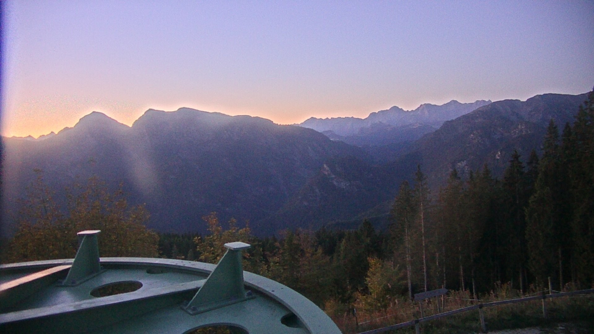 Archiv Foto Webcam Ruhpolding: Bergstation am Unternberg