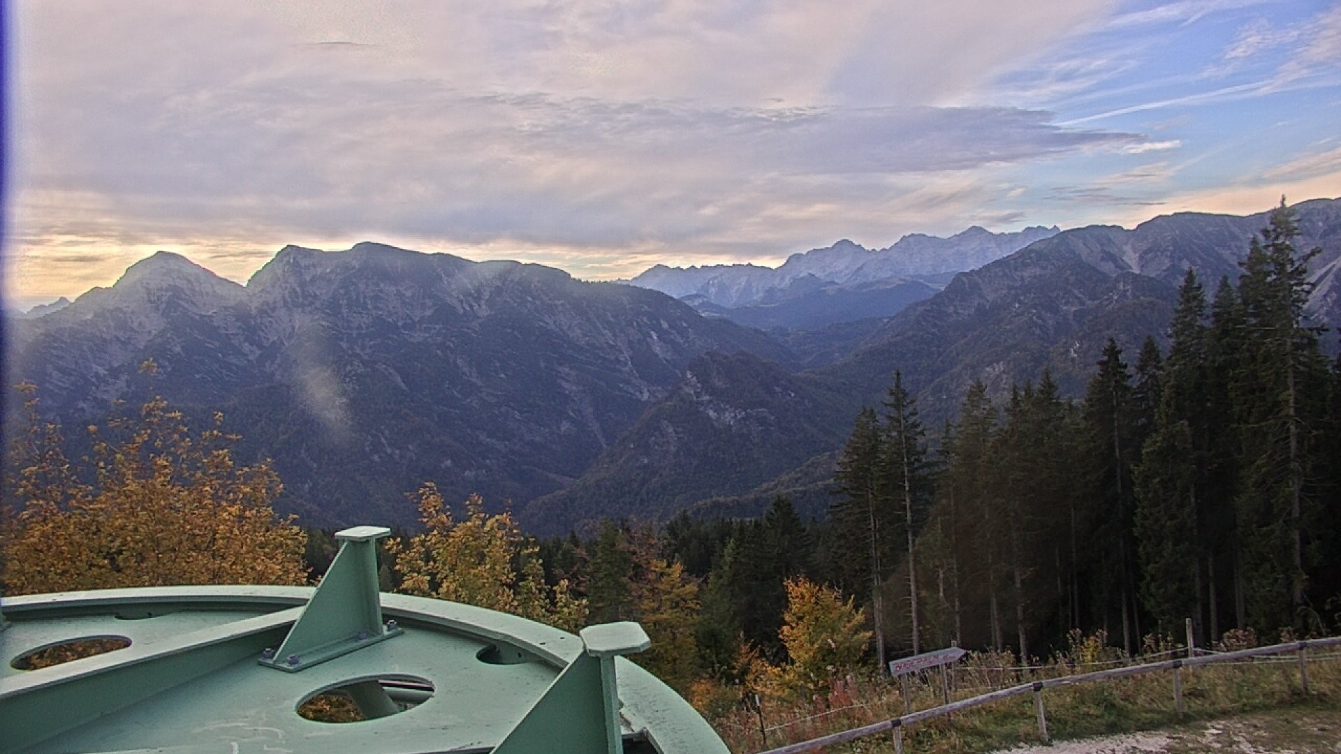 Archiv Foto Webcam Ruhpolding: Bergstation am Unternberg
