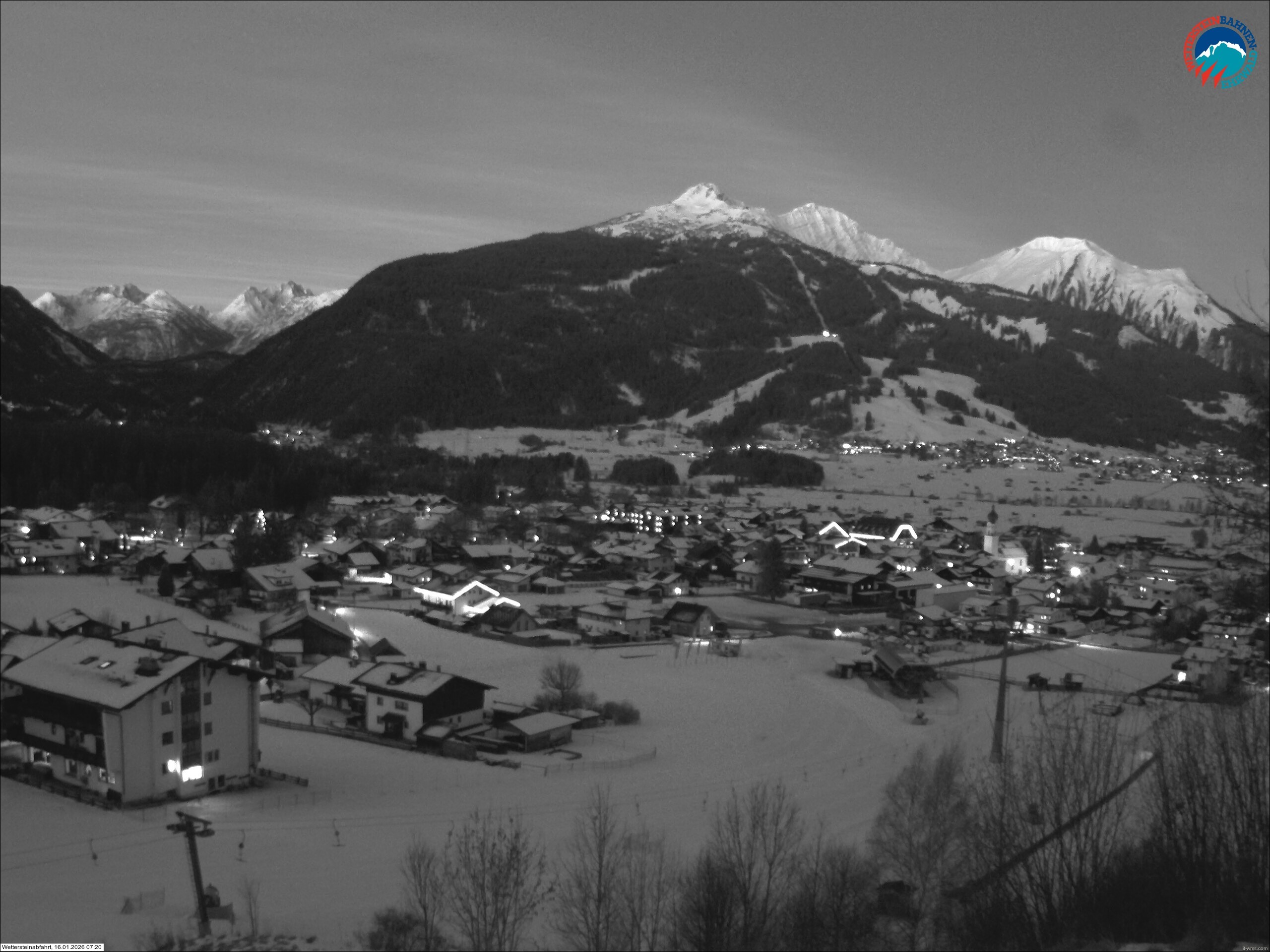 Archiv Foto Webcam Sonnenhang Sessellift Ehrwald