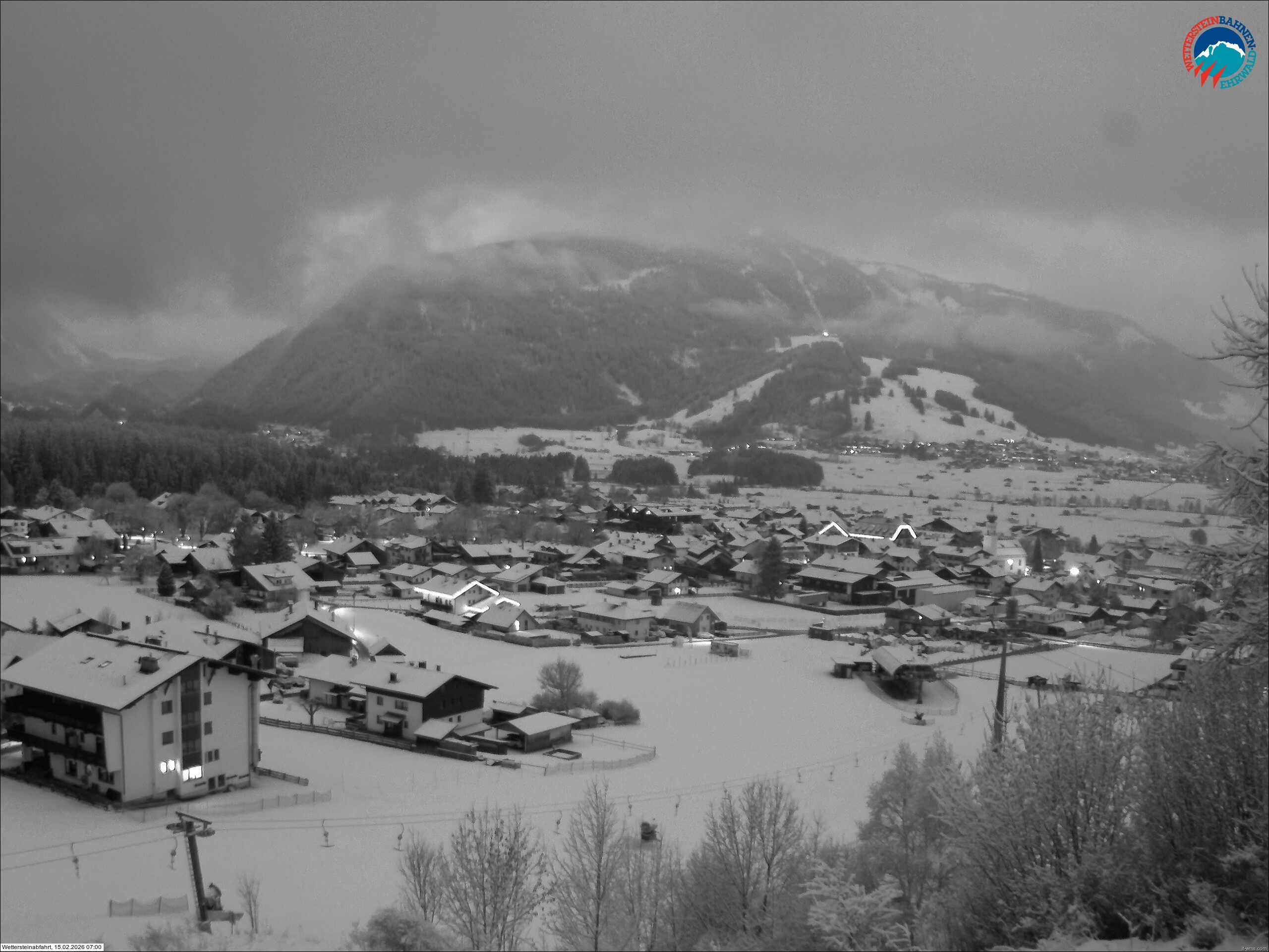 Archiv Foto Webcam Sonnenhang Sessellift Ehrwald