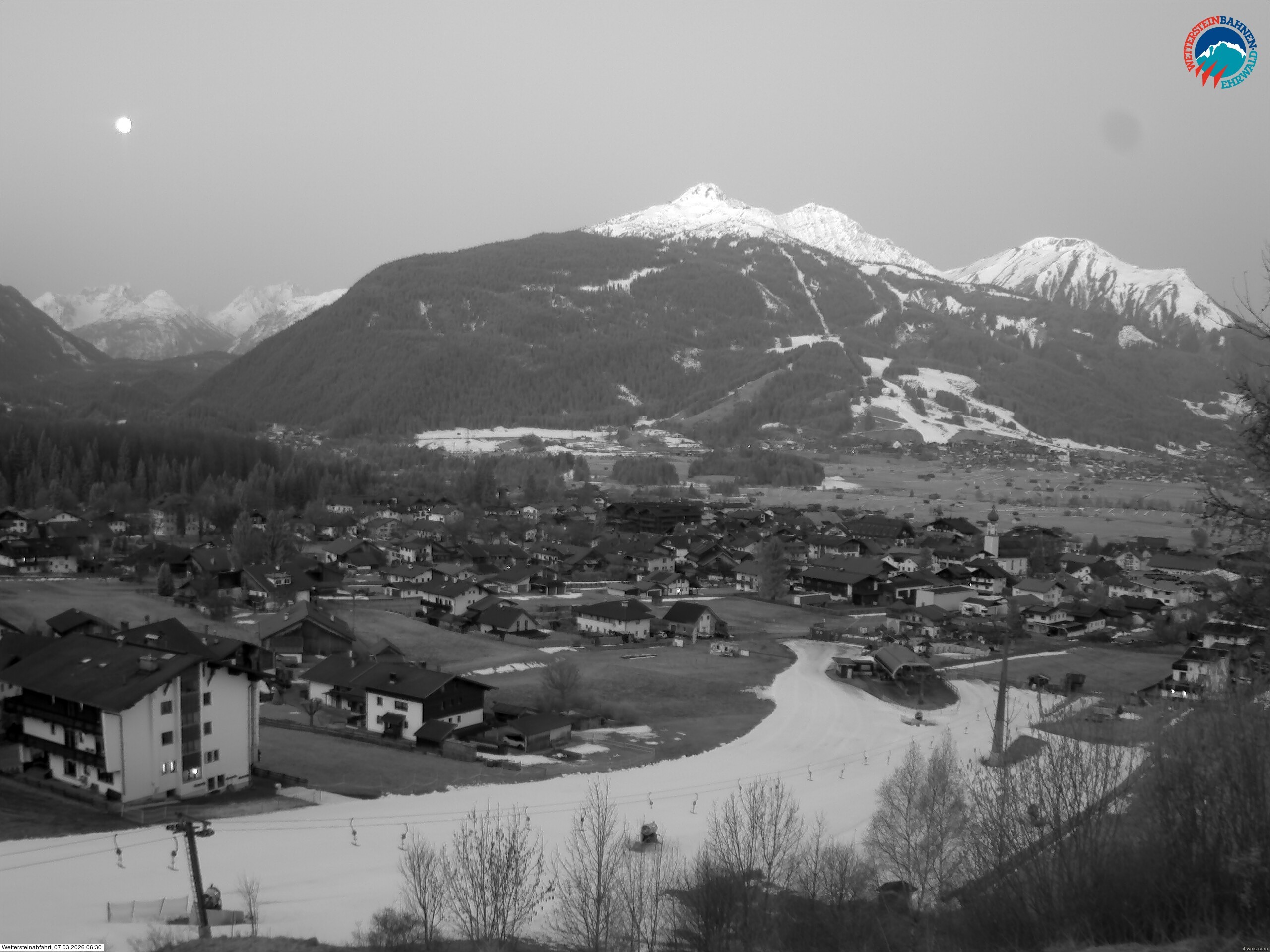 Archiv Foto Webcam Sonnenhang Sessellift Ehrwald