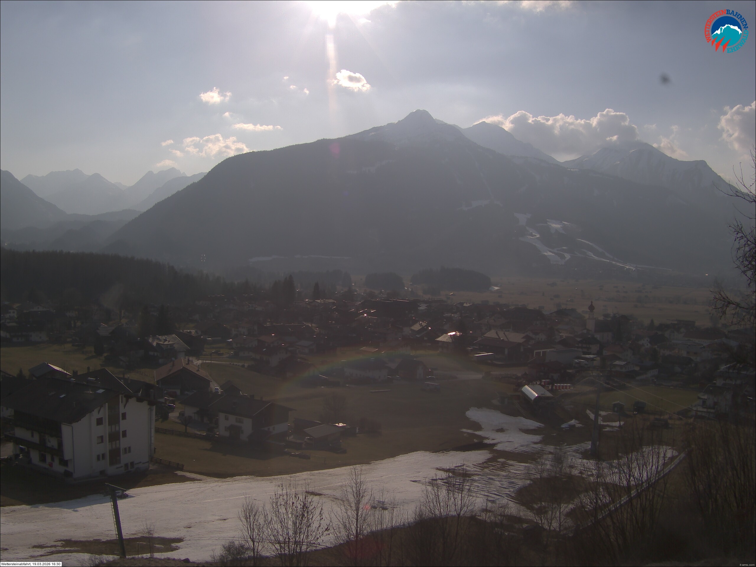 Archived image Webcam Sonnenhang chairlift Ehrwald