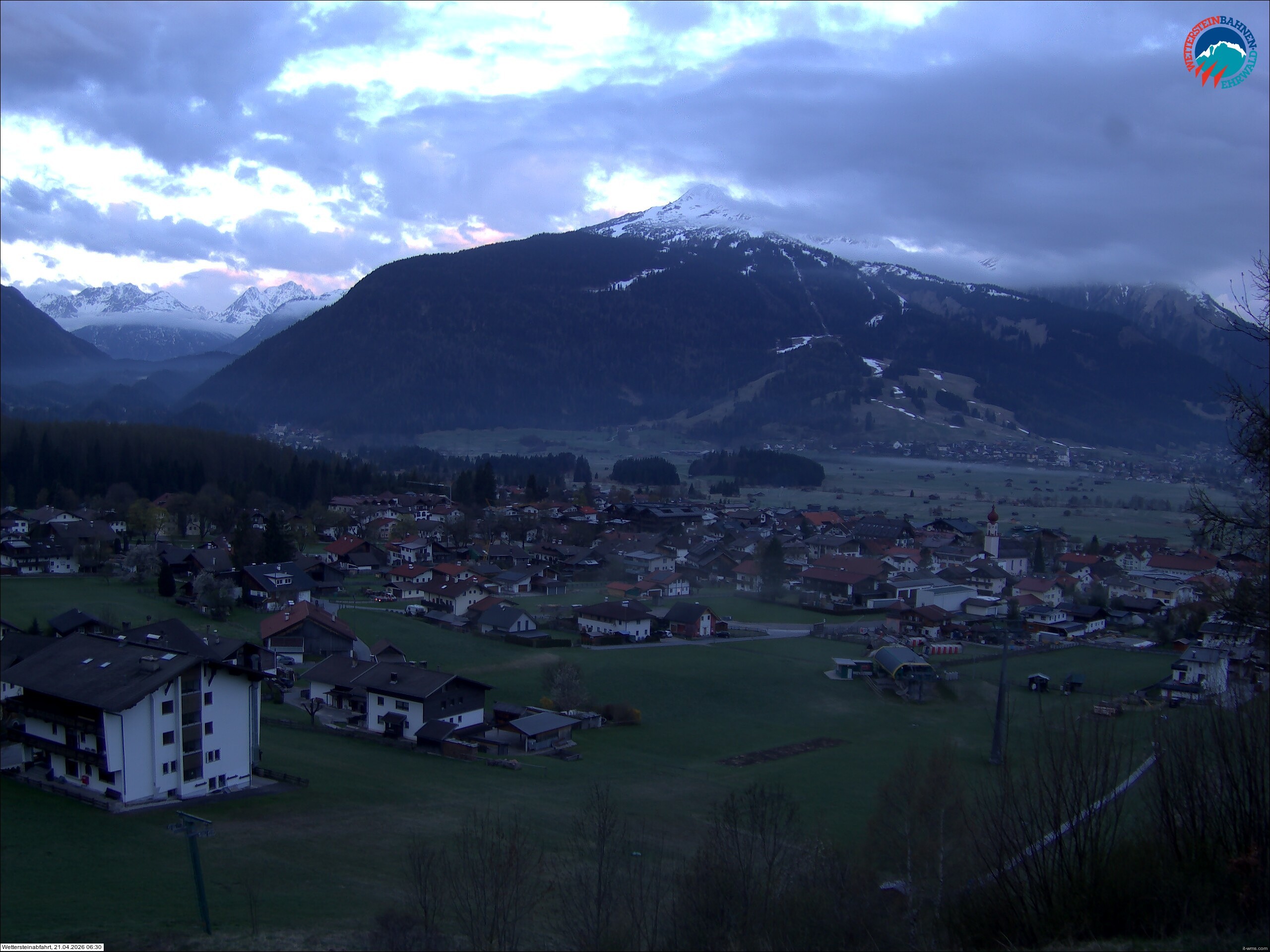 Archived image Webcam Sonnenhang chairlift Ehrwald