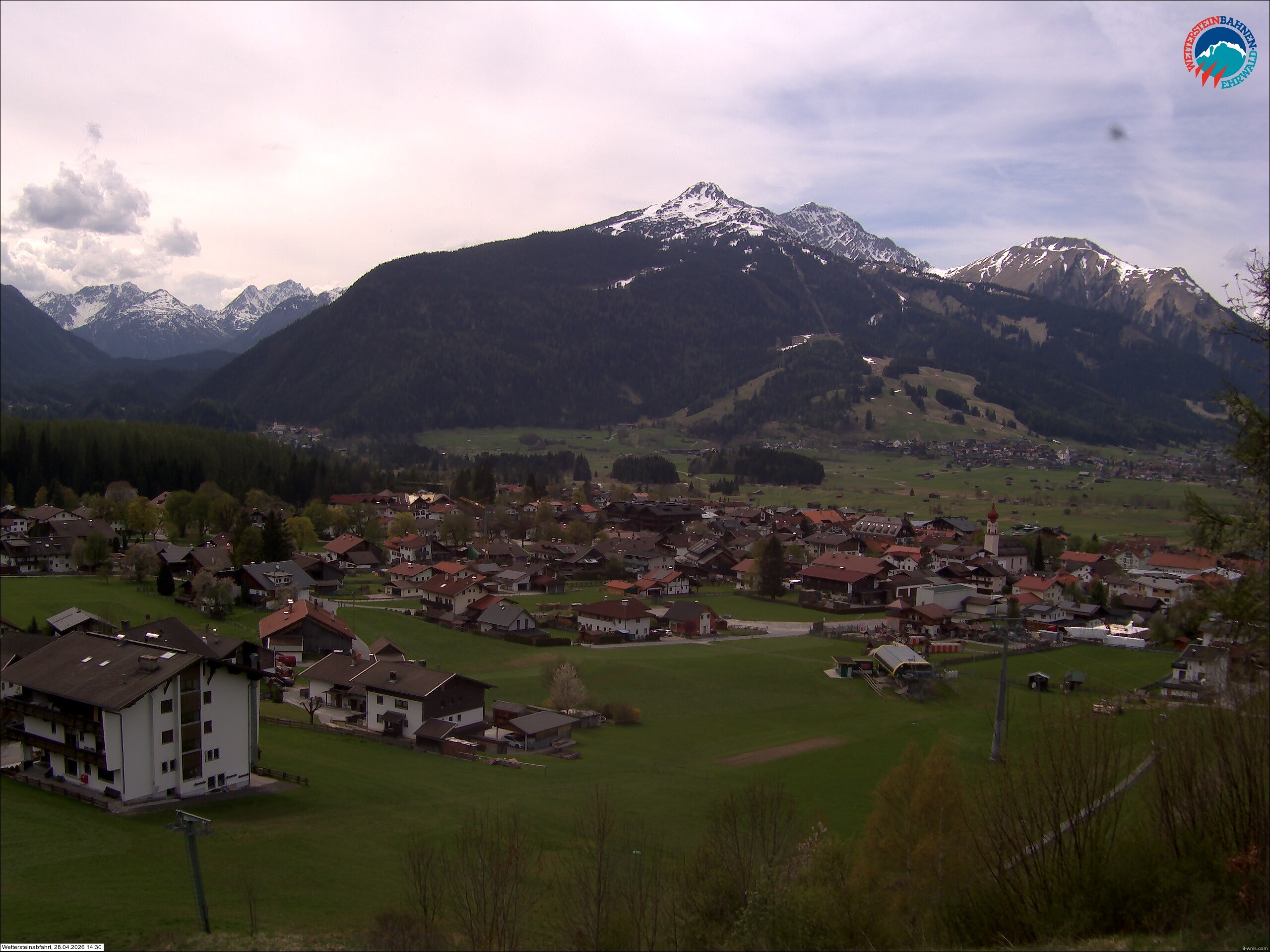 Archived image Webcam Sonnenhang chairlift Ehrwald