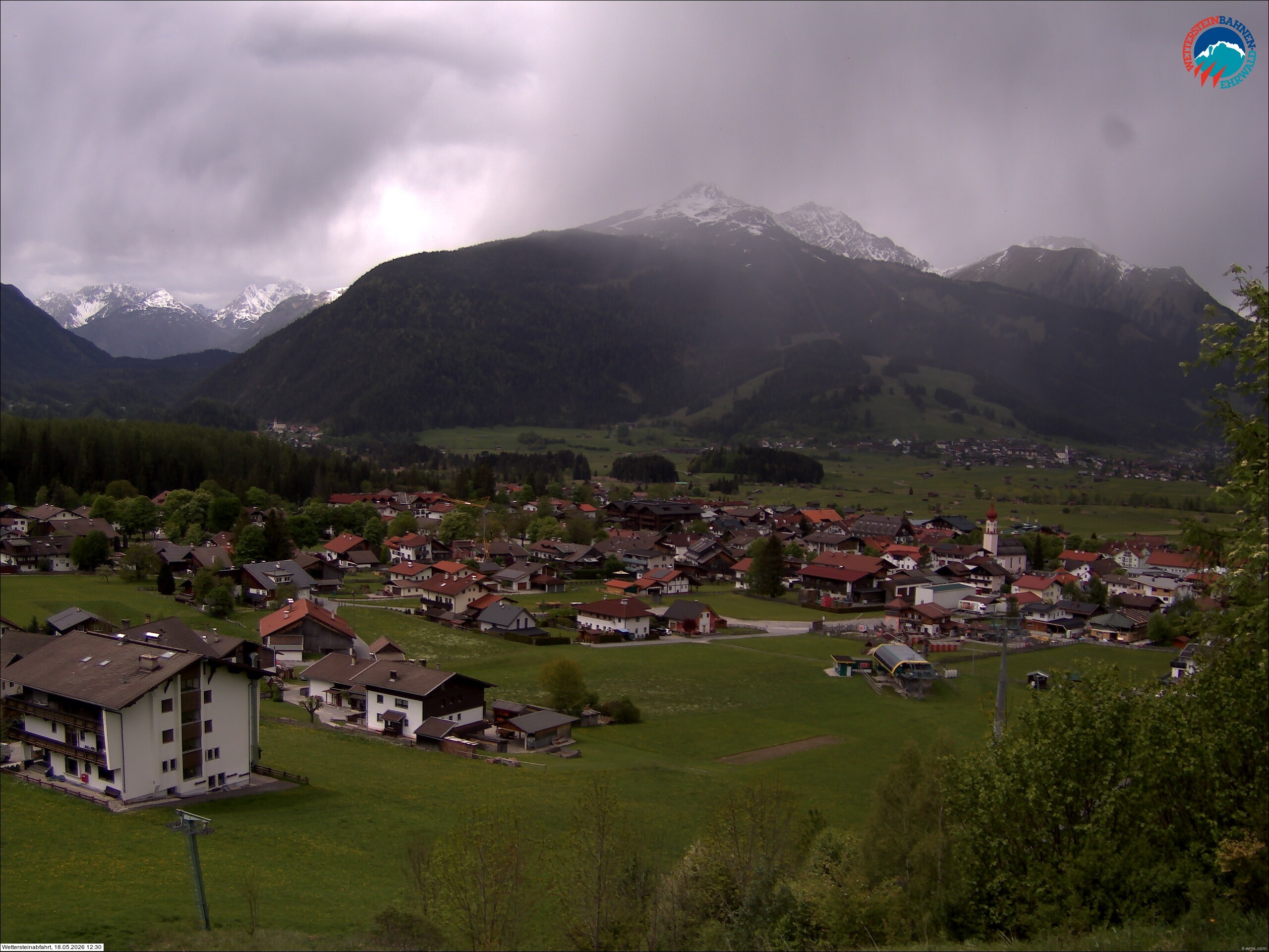 Archiv Foto Webcam Sonnenhang Sessellift Ehrwald