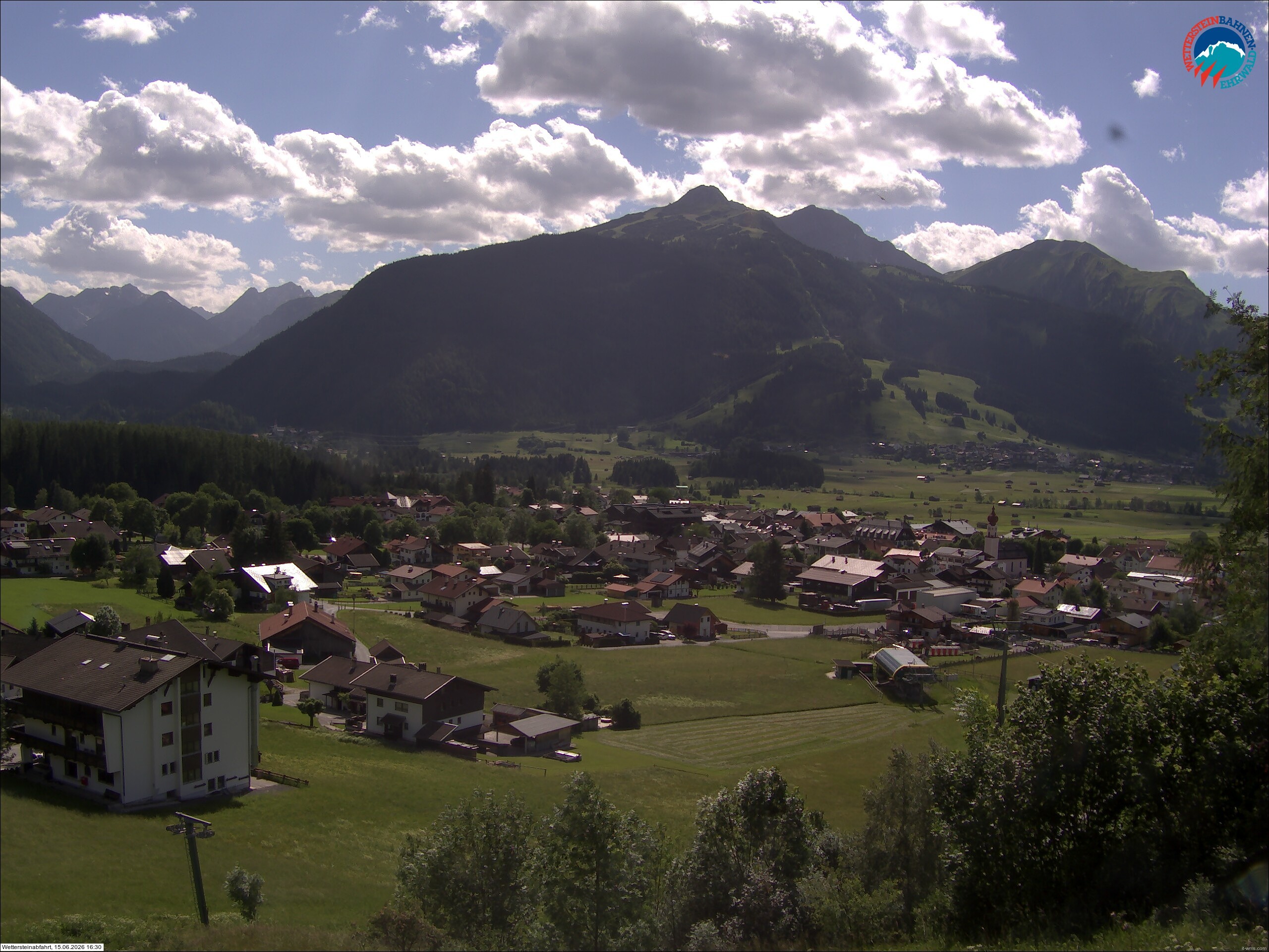 Archiv Foto Webcam Sonnenhang Sessellift Ehrwald