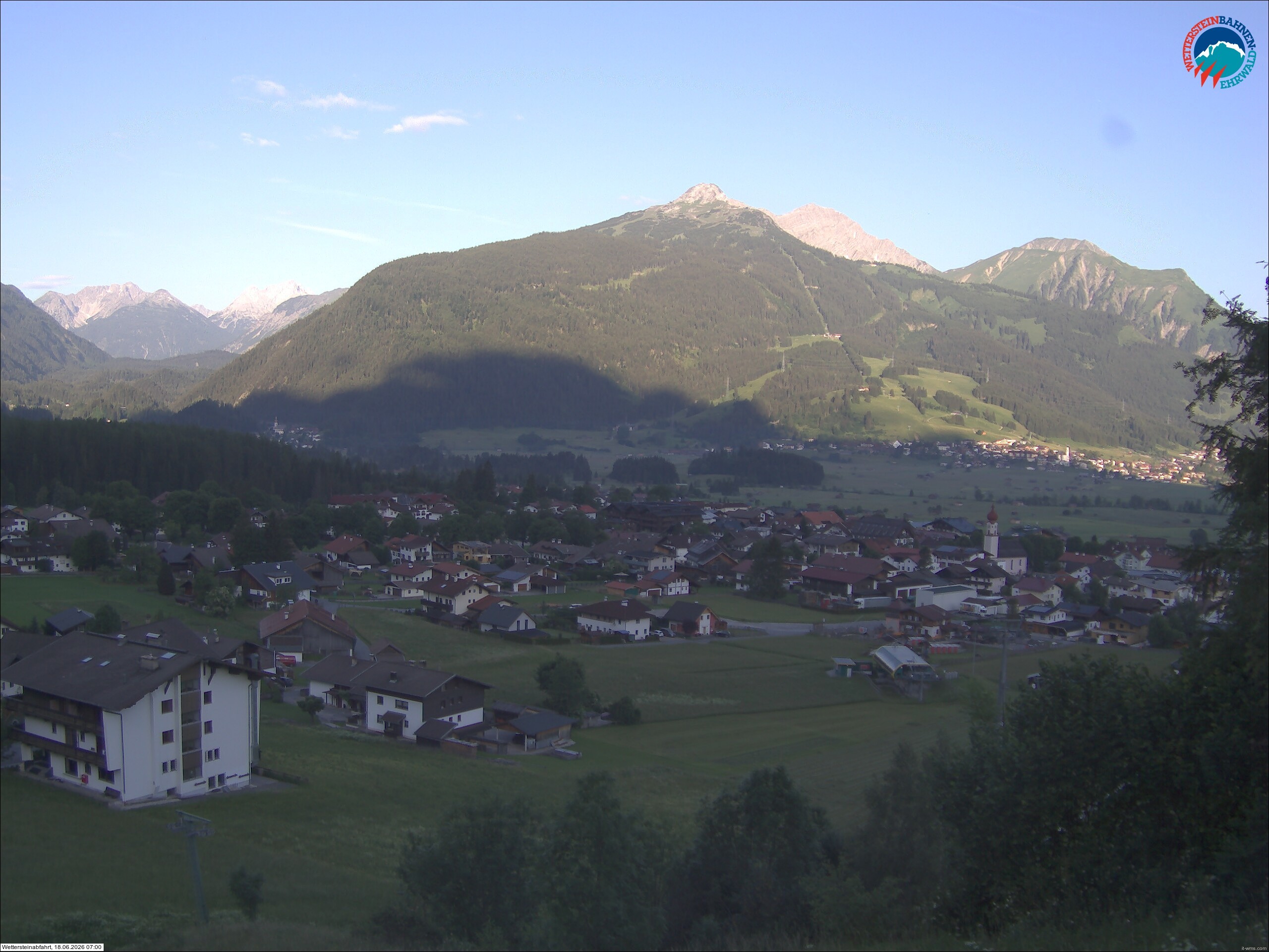 Archived image Webcam Sonnenhang chairlift Ehrwald