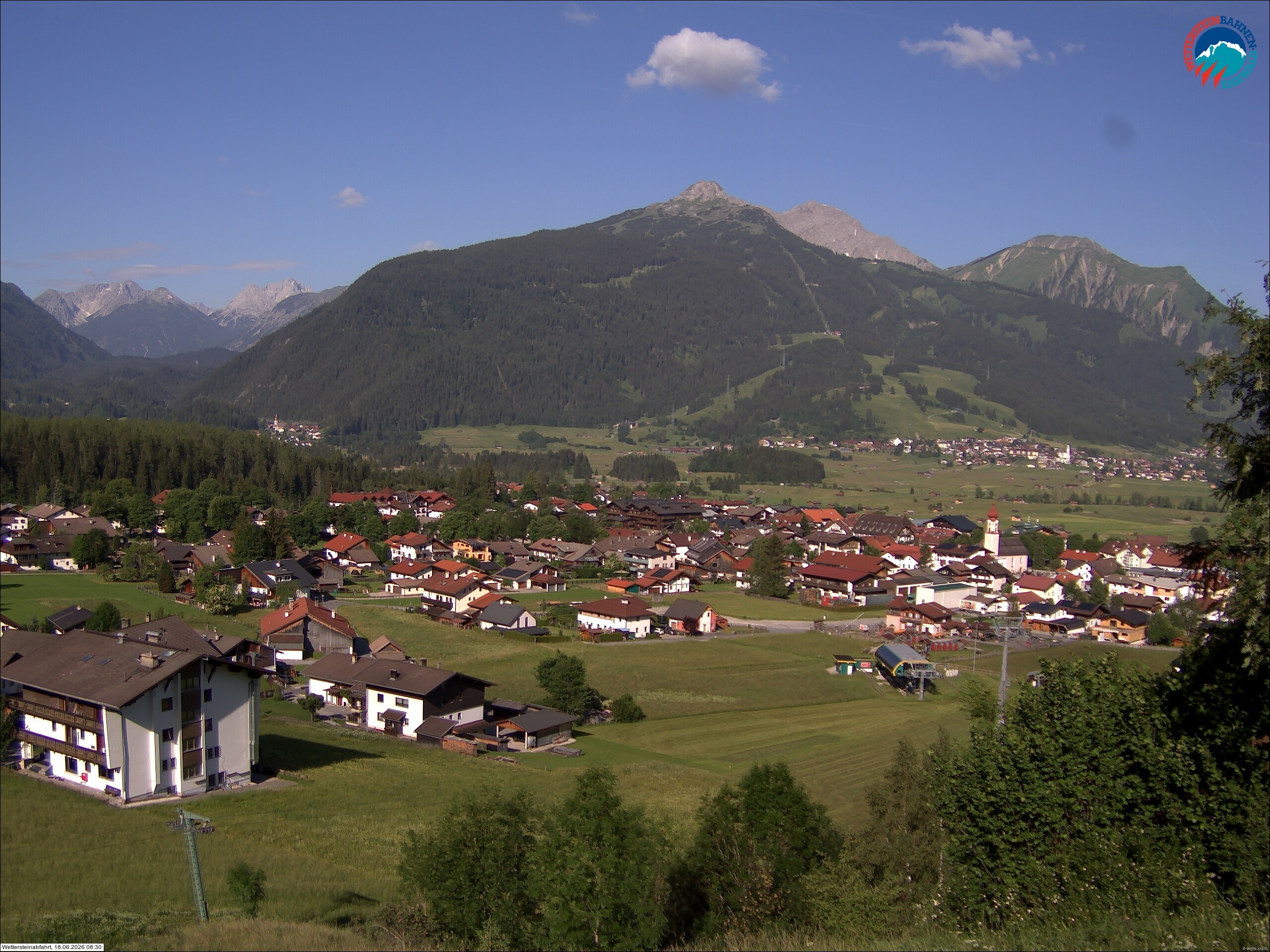 Archived image Webcam Sonnenhang chairlift Ehrwald