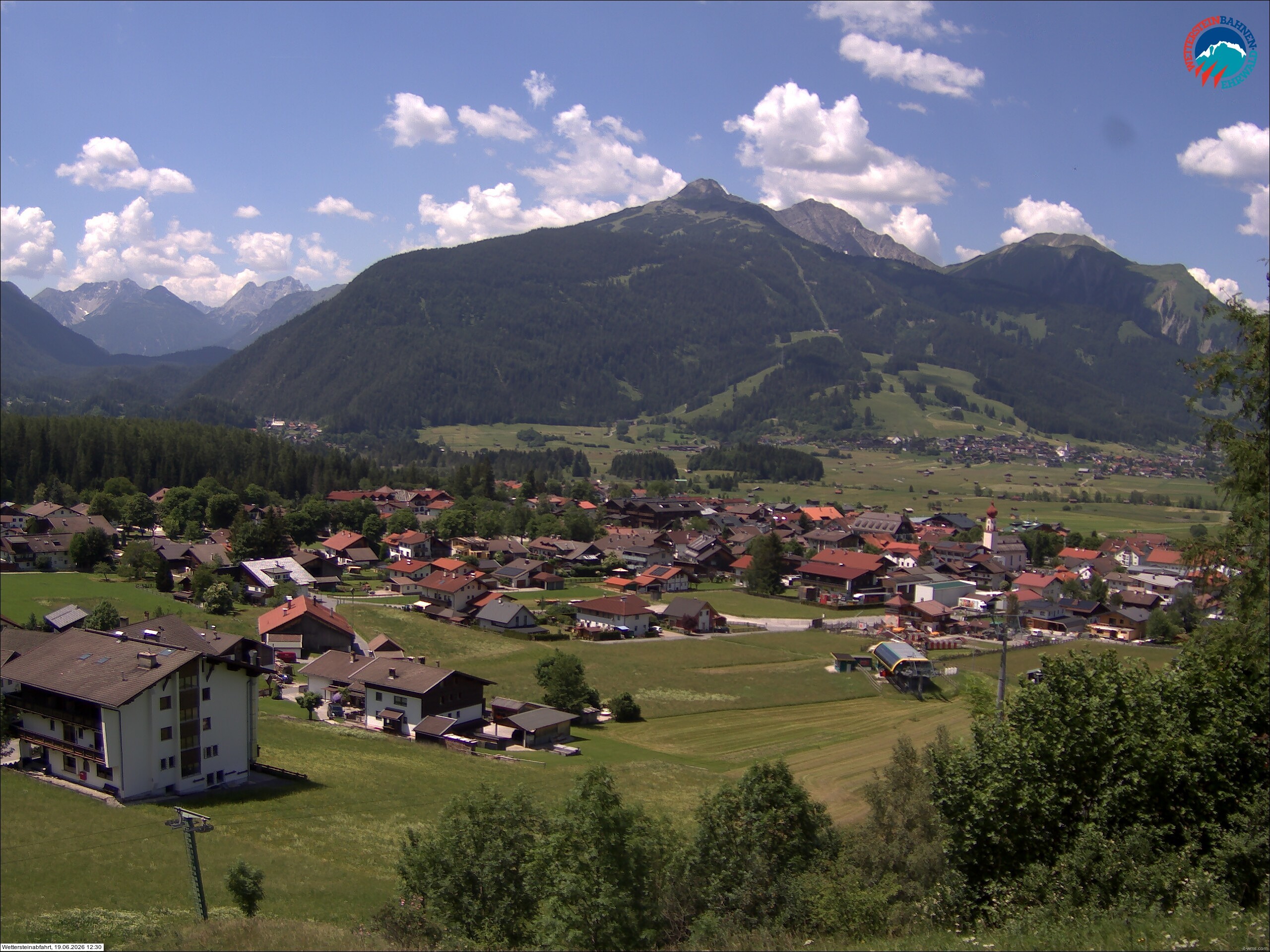 Archiv Foto Webcam Sonnenhang Sessellift Ehrwald