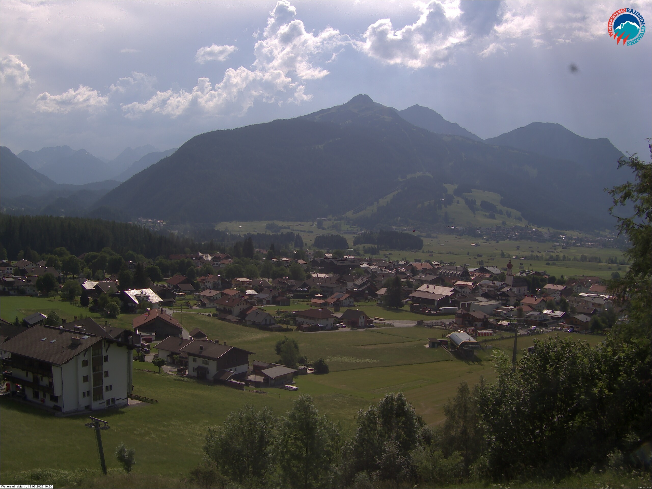 Archiv Foto Webcam Sonnenhang Sessellift Ehrwald